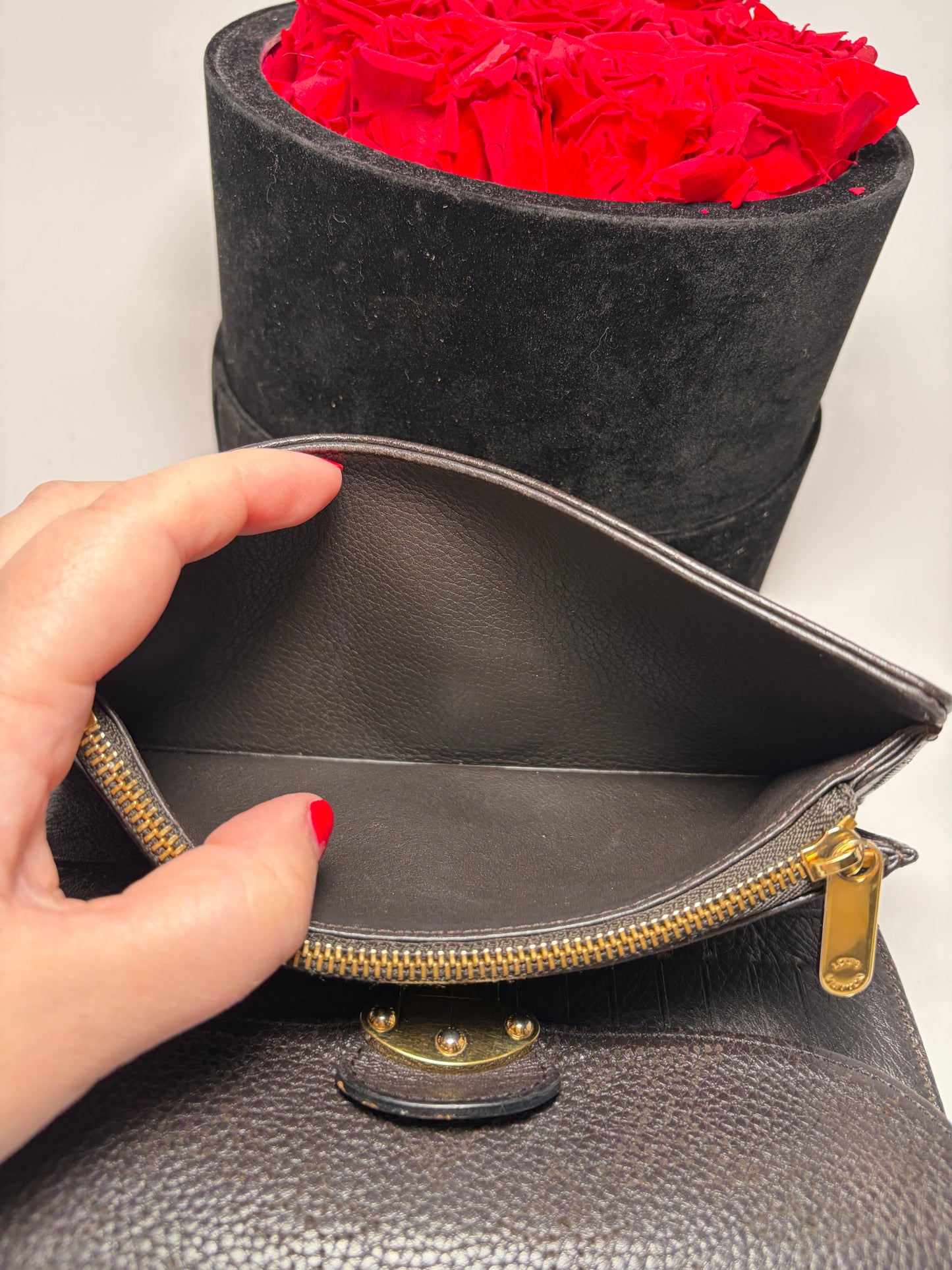 Louis Vuitton Mahina Amelia Wallet Black Leather Monogram Embossed