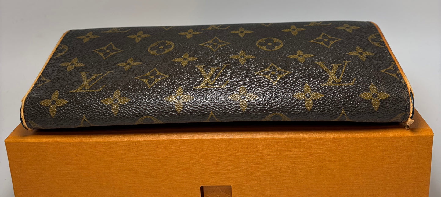Louis Vuitton Monogram Pochette Twin GM Clutch FAIR condition