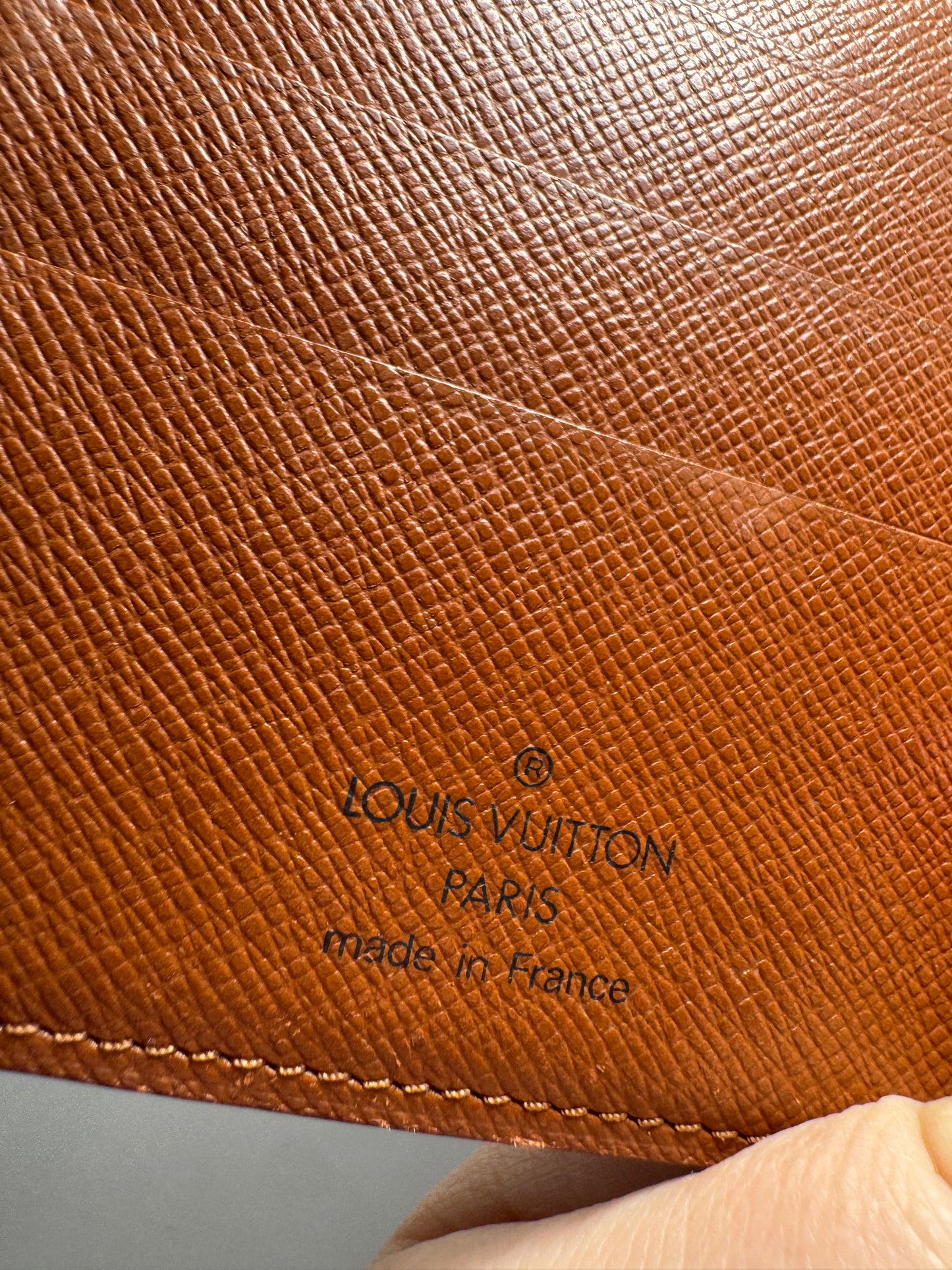 Louis Vuitton Passport Porte Papier Wallet/Passport Holder Made in France October 2006