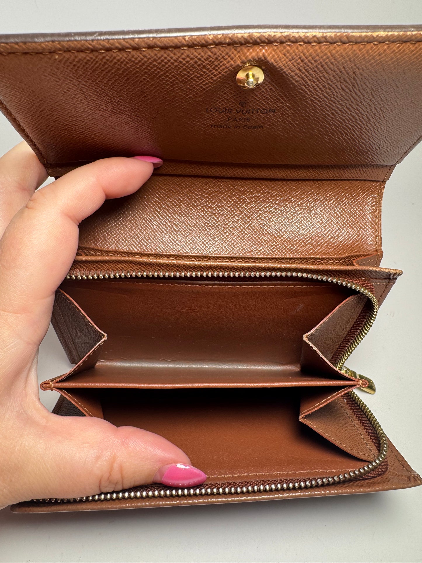 Louis Vuitton Porte Monnaie Tresor Monogram Leather Wallet, Zip coin pocket