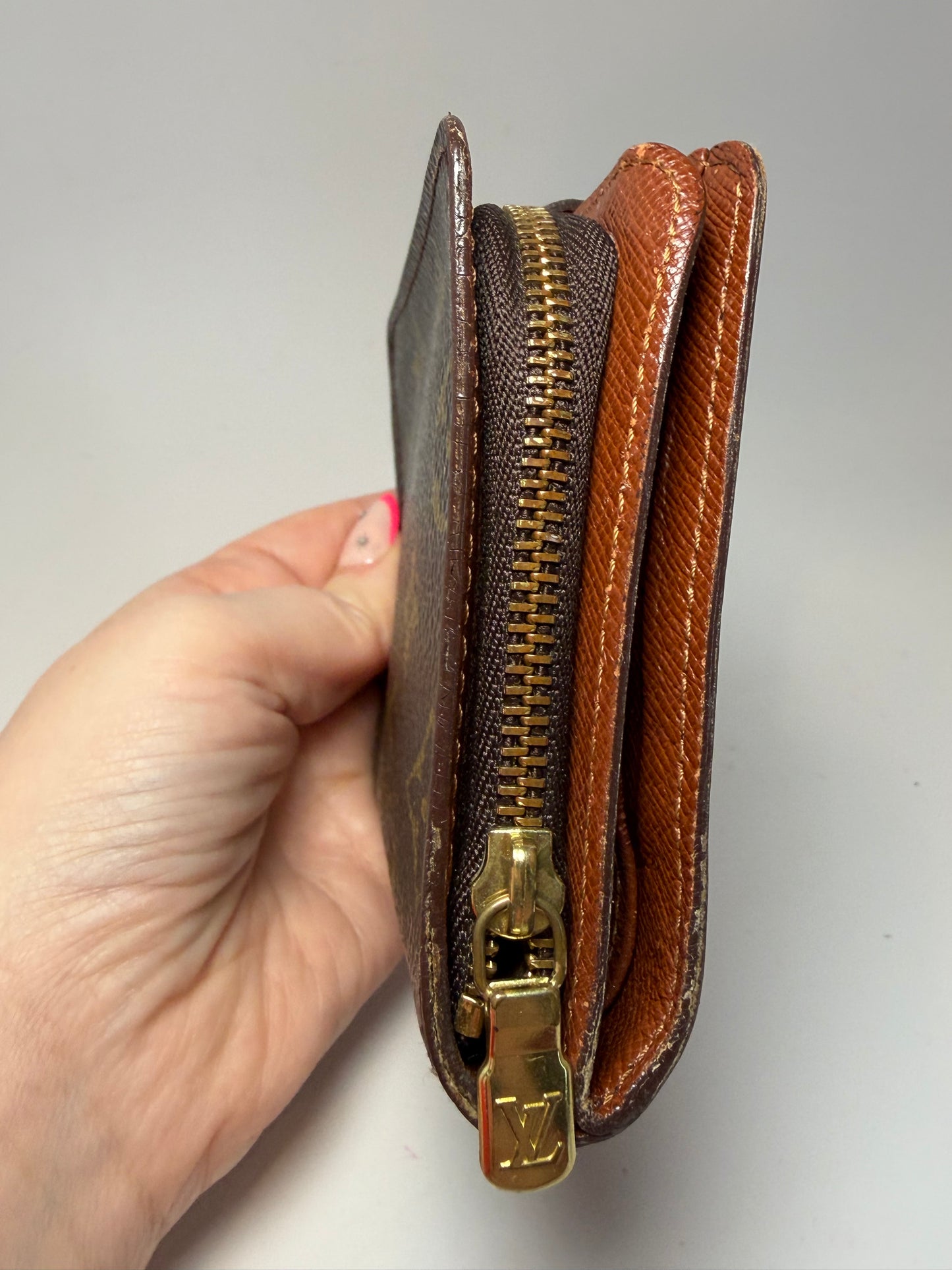 Louis Vuitton Zippy Monogram Compact Wallet