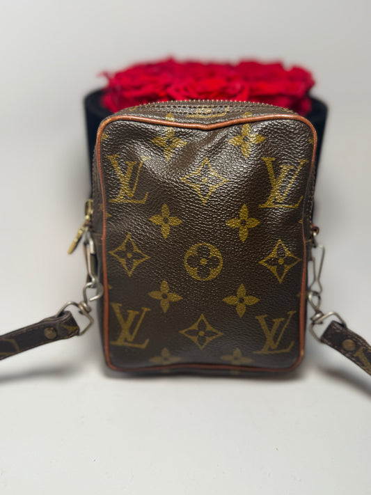 Louis Vuitton Mini Danube shoulder bag/belt bag