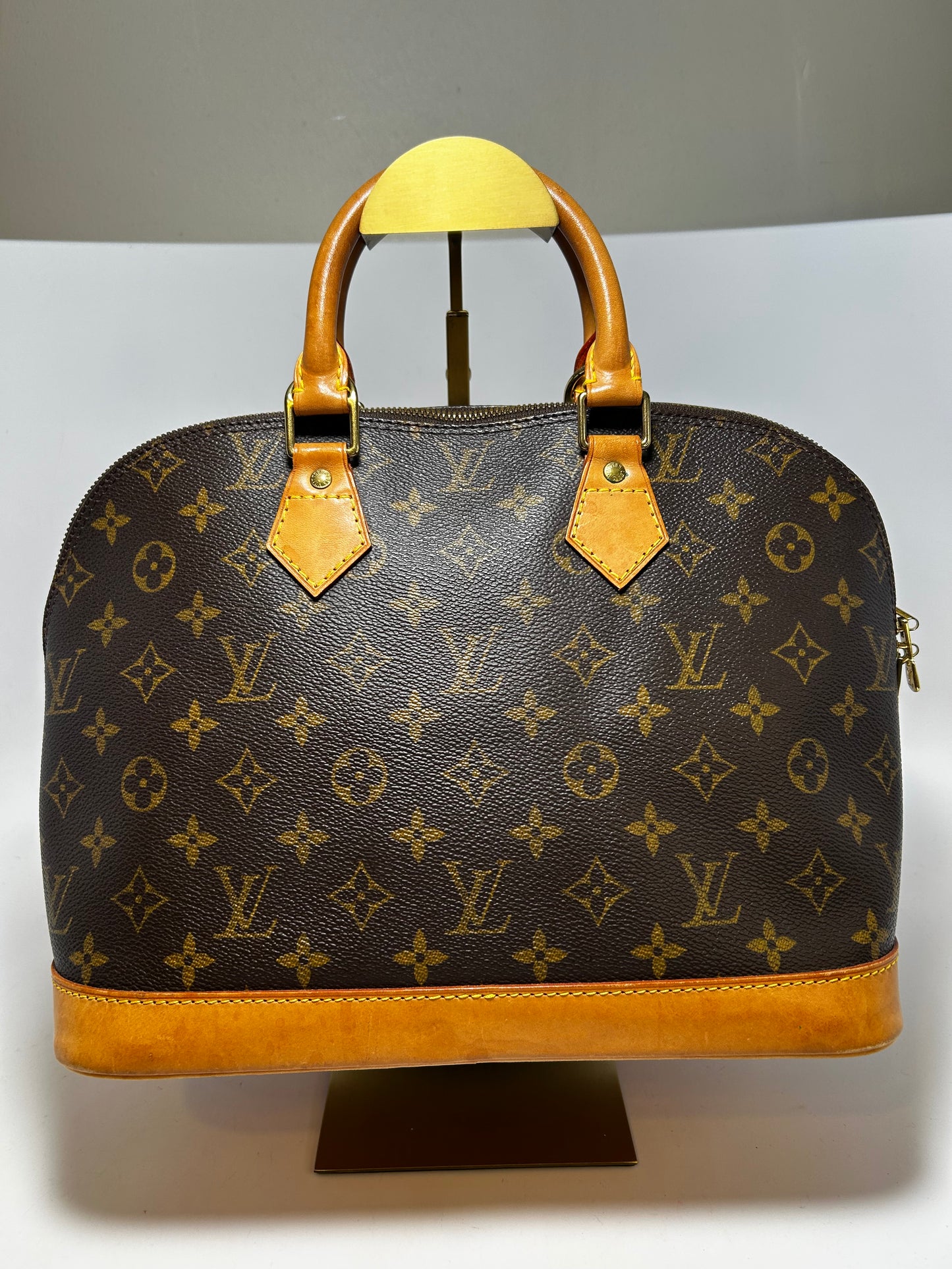 Louis Vuitton Alma PM Monogram