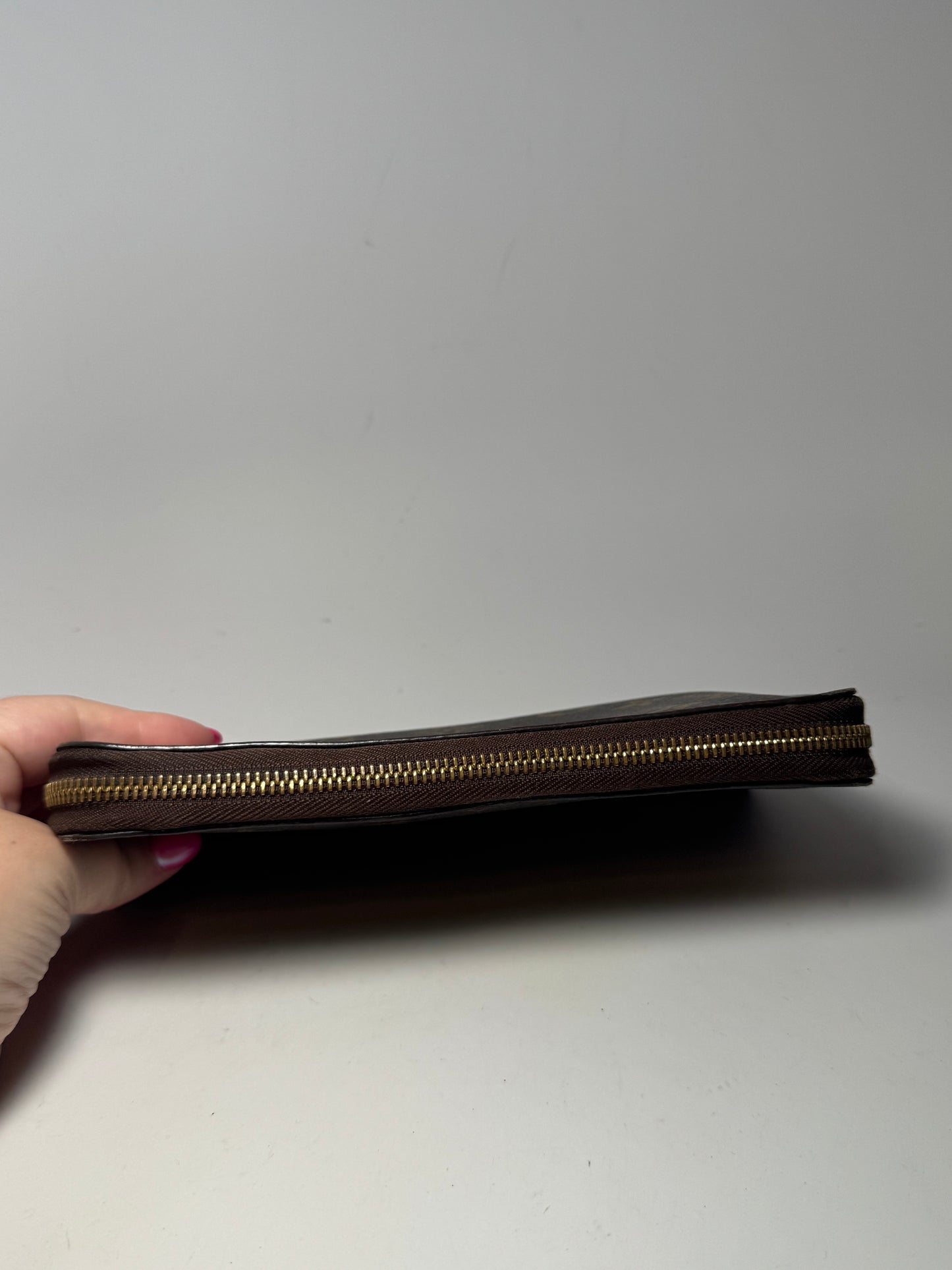 Louis Vuitton Monogram XL Zippy Organzier Wallet
