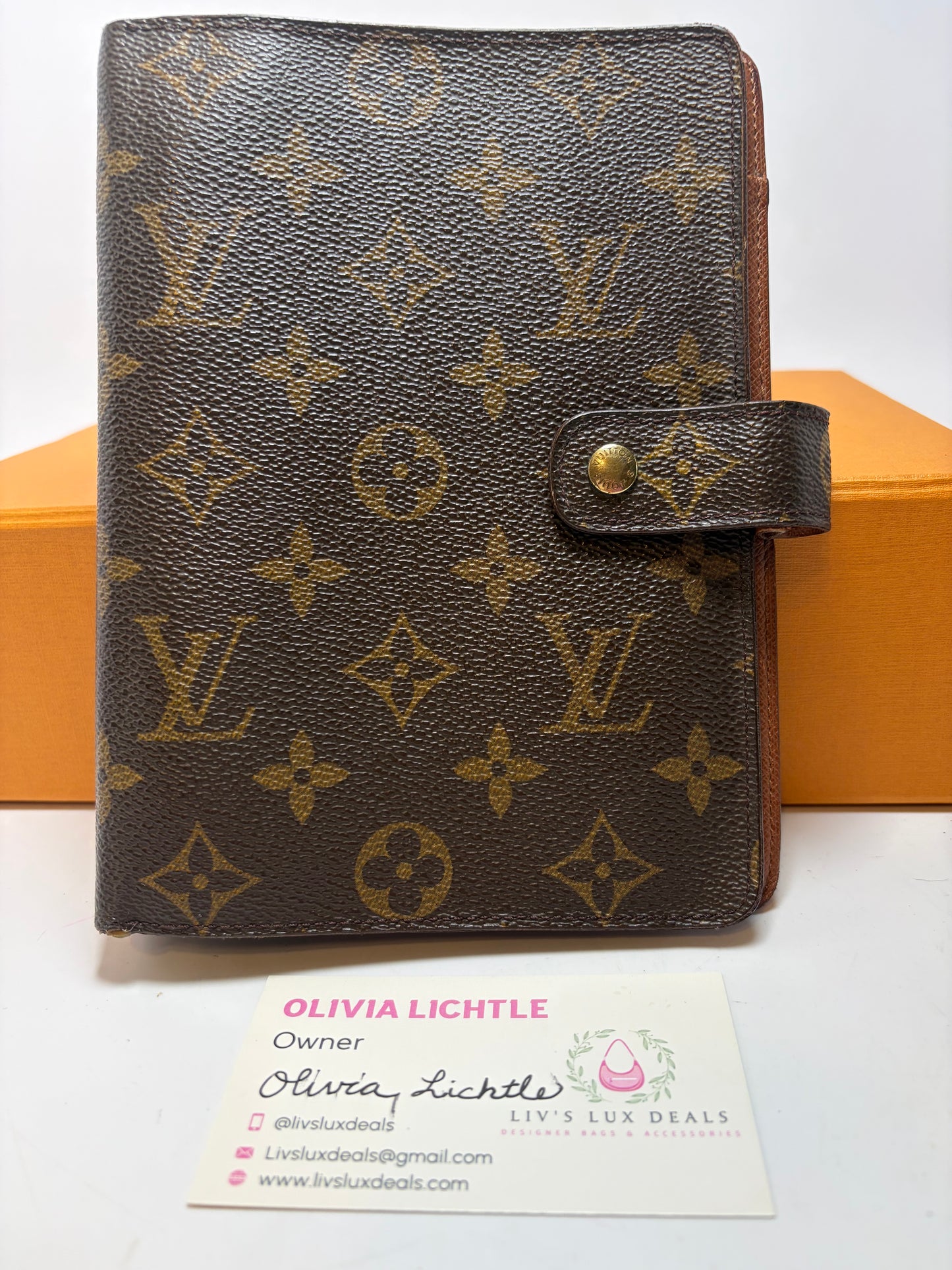 Louis Vuitton Agenda MM Monogram