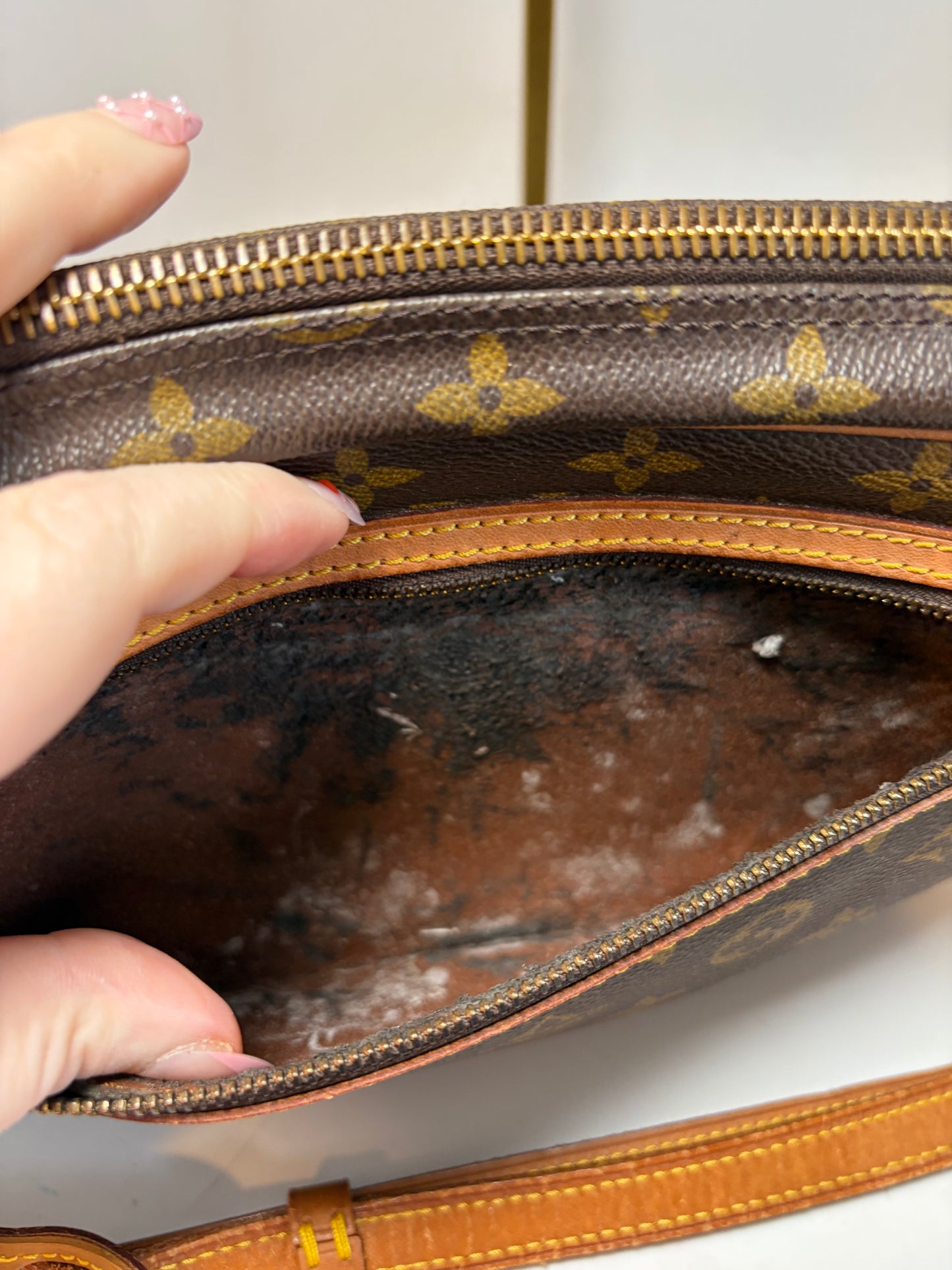 Louis Vuitton Saint Germain 28 Monogram Crossbody