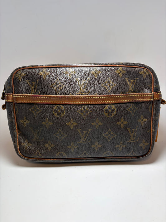 Louis Vuitton Compeigne 23 monogram clutch/pouch