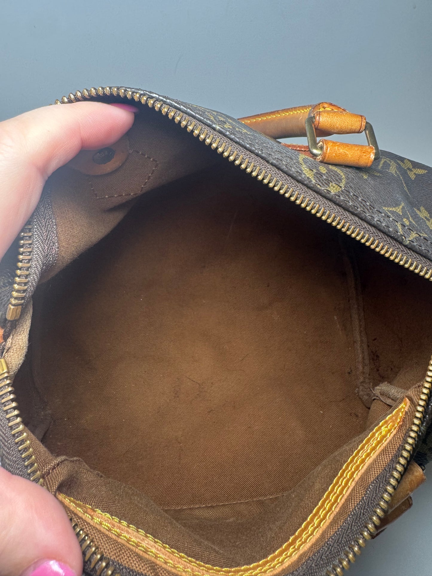 Louis Vuitton Speedy 25 Monogram