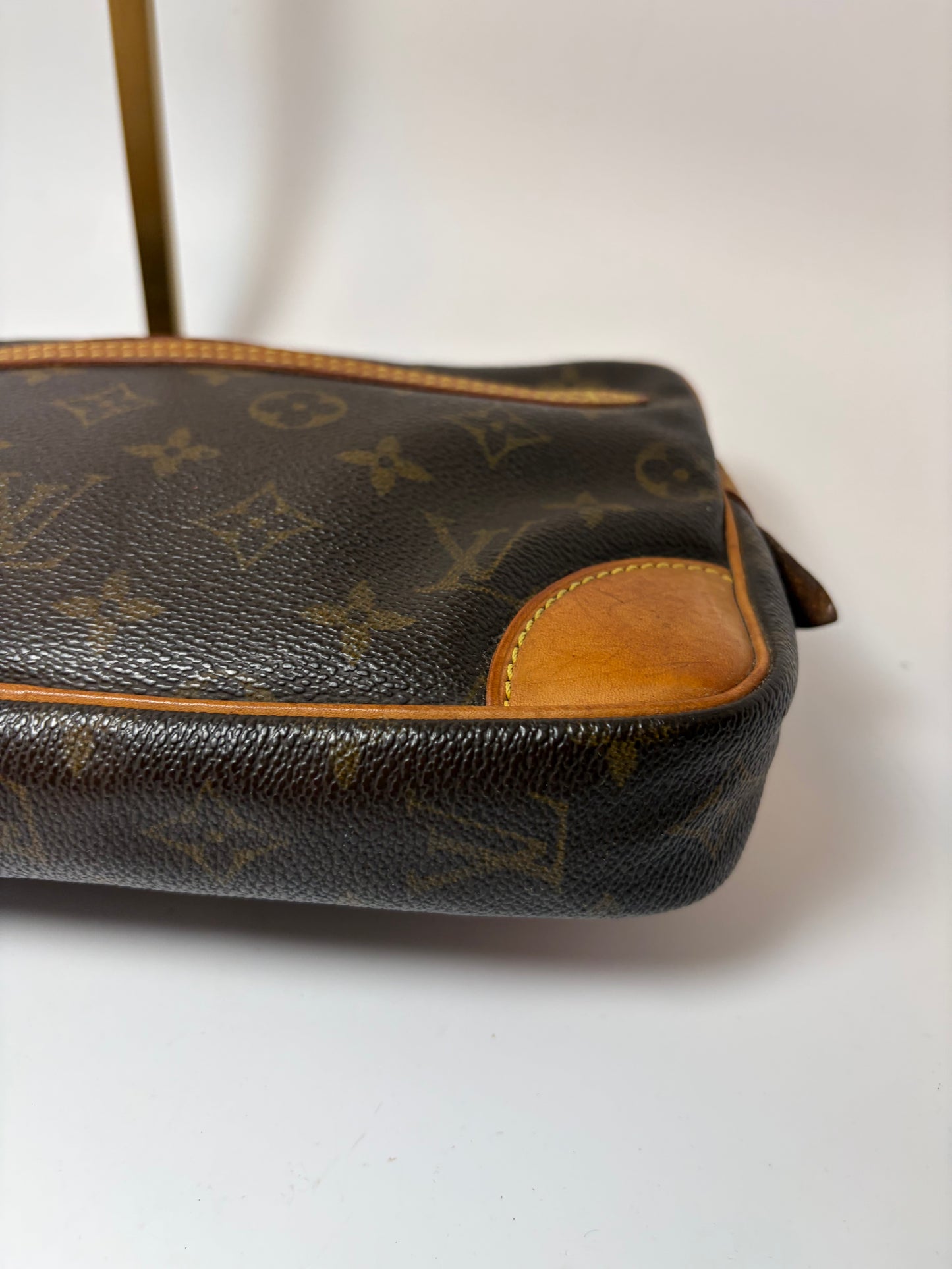 Louis Vuitton Marly Draggone Clutch/Pouch in Monogram