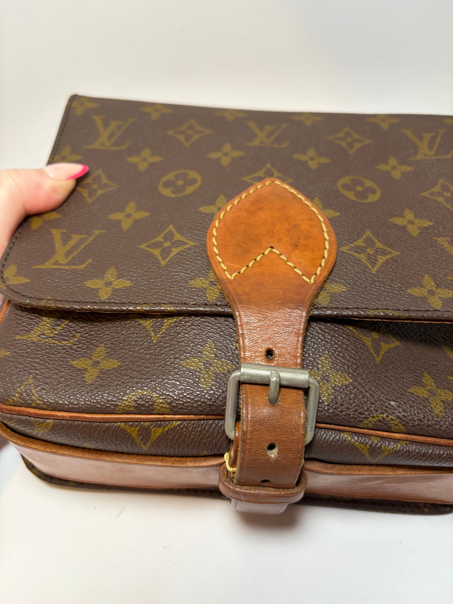 Louis Vuitton Cartouchière MM Monogram Crossbody