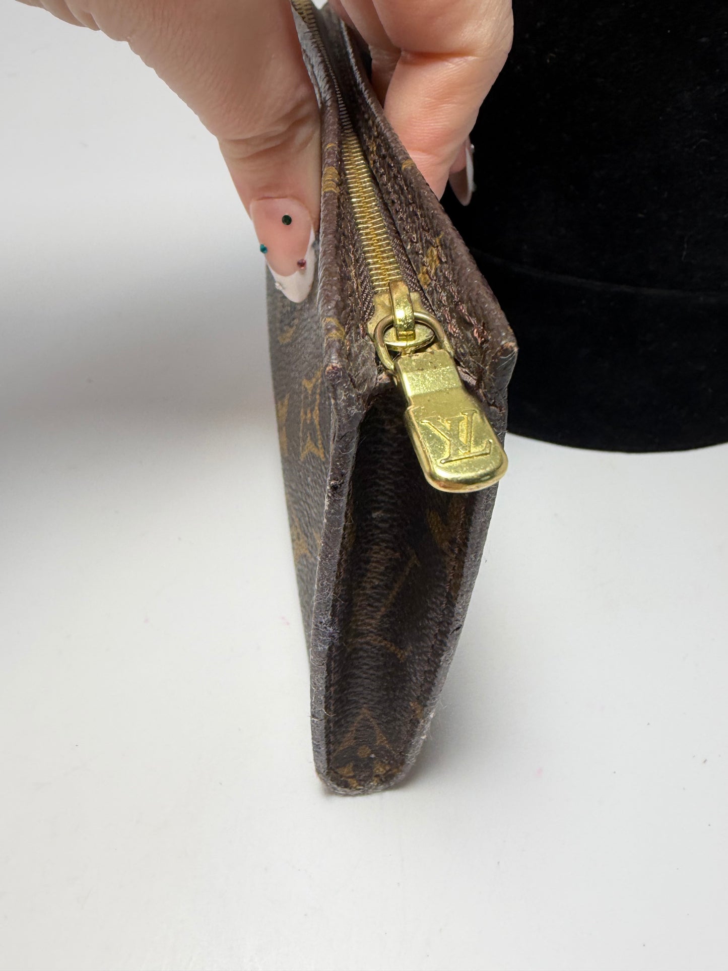 Louis Vuitton Bucket PM Pouch/Toiletry Bag Monogram