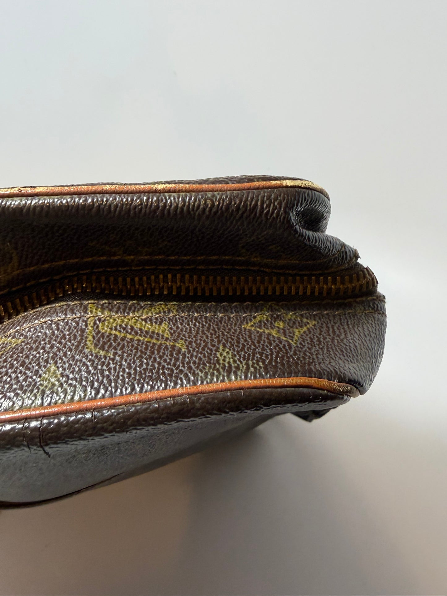 Louis Vuitton Marceau GM Messenger monogram shoulder bag- fair condition