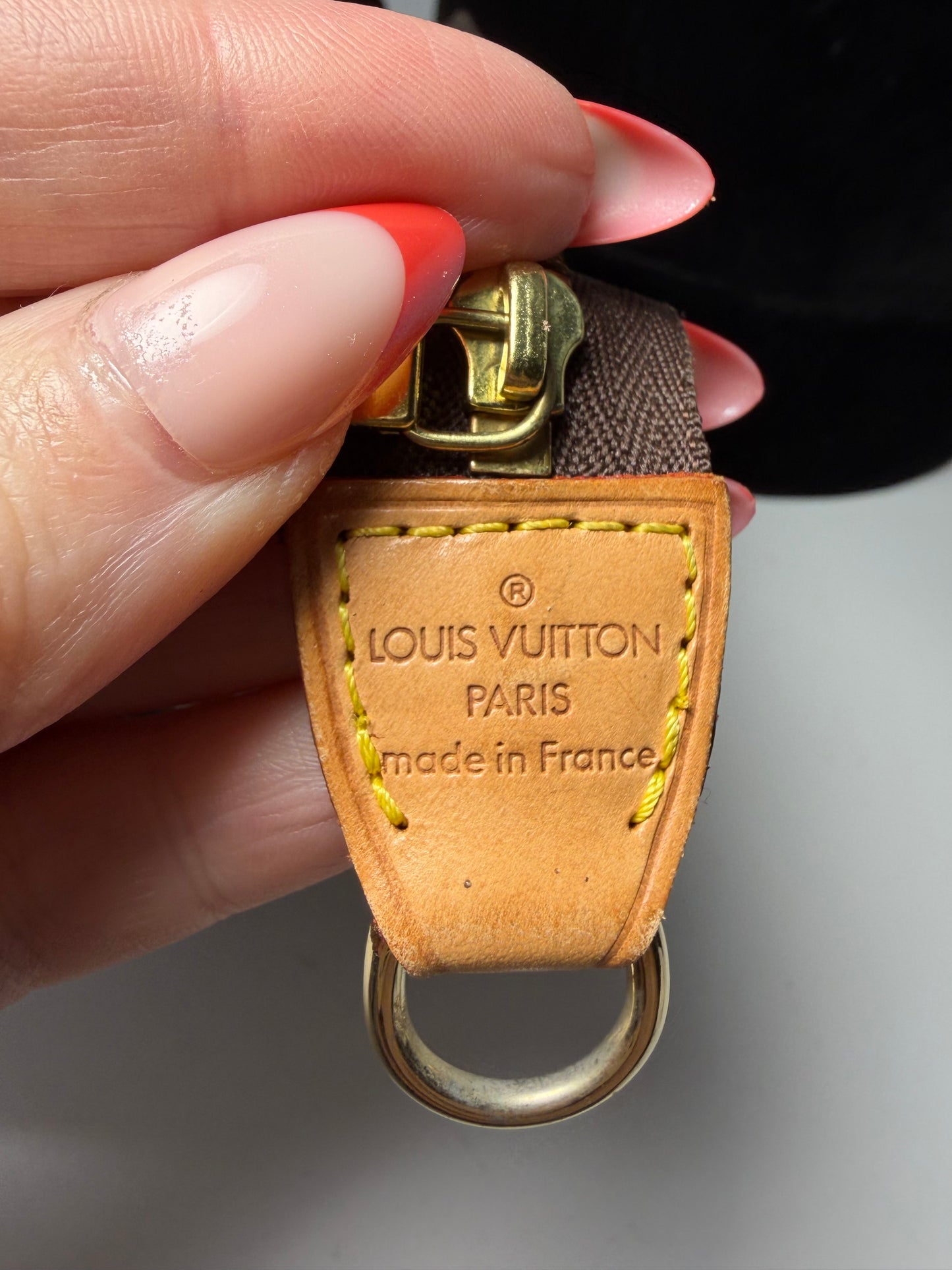 Louis Vuitton Bucket PM Monogram Pouch/Toiletry Bag