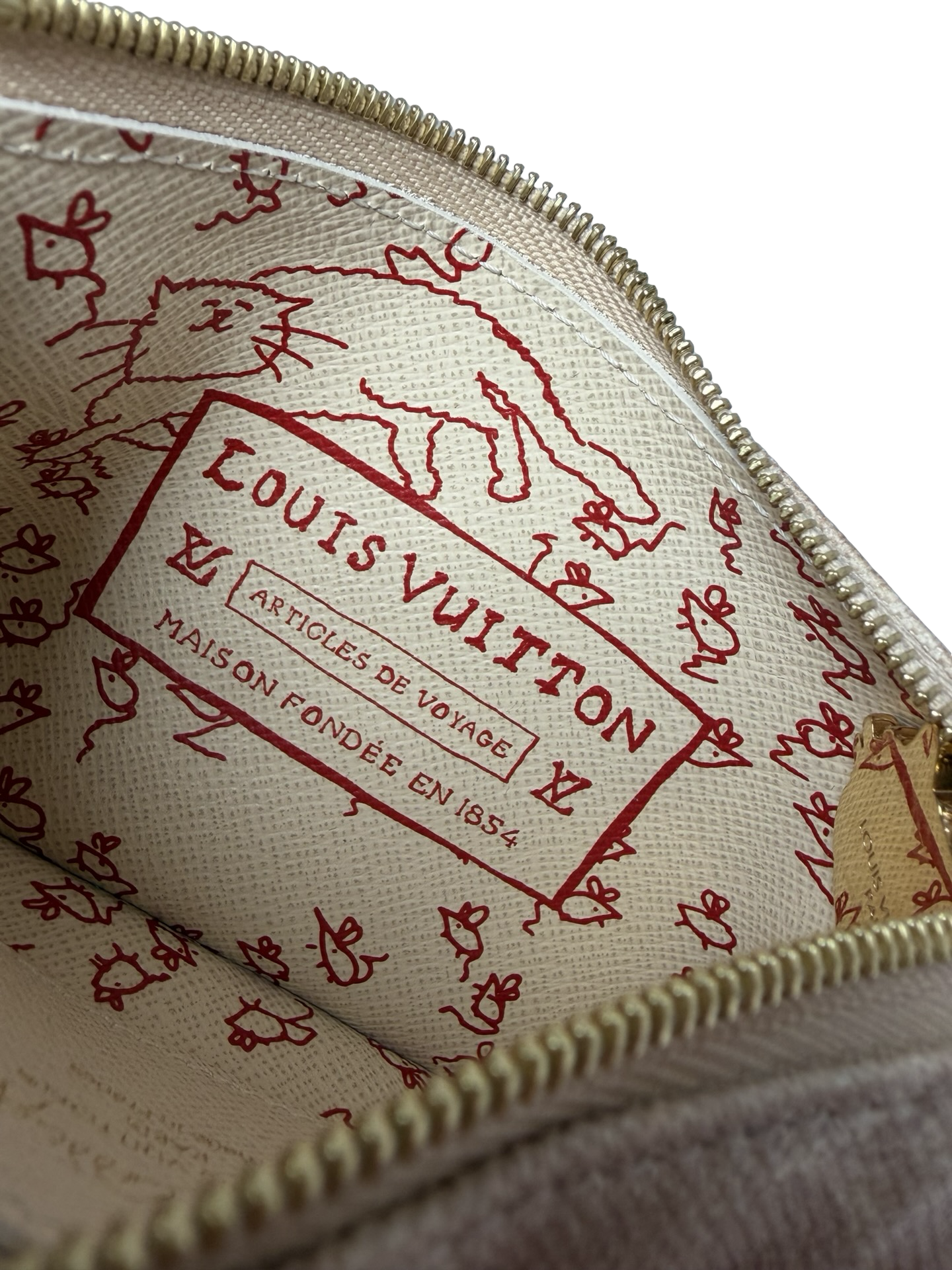 Louis Vuitton x Grace Coddington Meowgram Cat Key Pouch Small Size w/Cat motif zipper & design interior