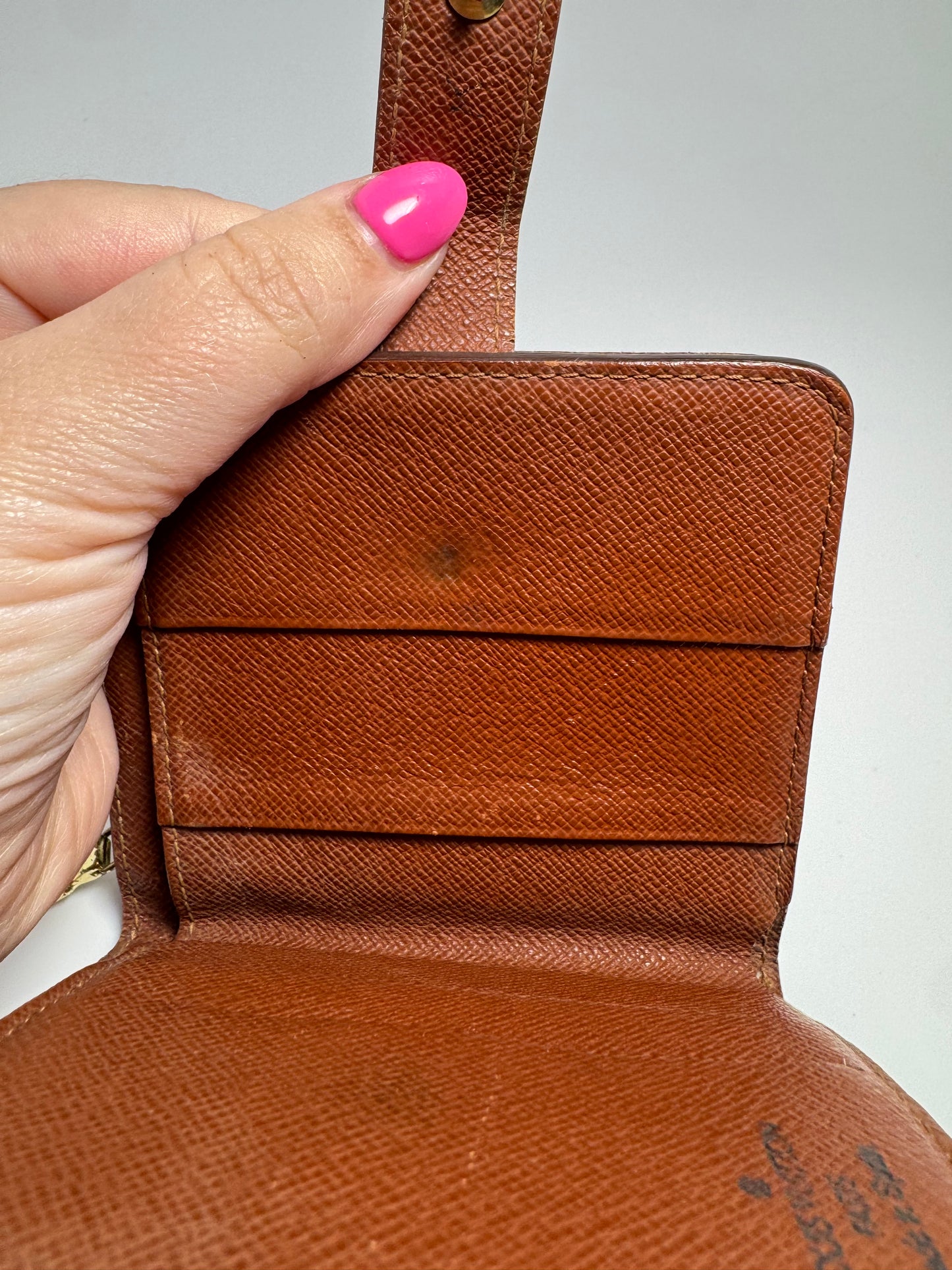 Louis Vuitton Monogram French Compact Zippy Wallet- Vintage November 1999 in Spain