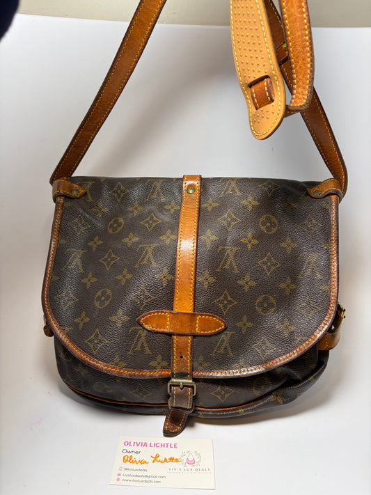 Louis Vuitton Samur 30 Monogram Crossbdoy