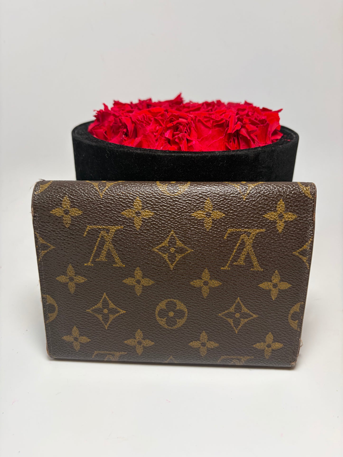 Louis Vuitton Porte Tressor Etui Papier Monogram Trifold Wallet