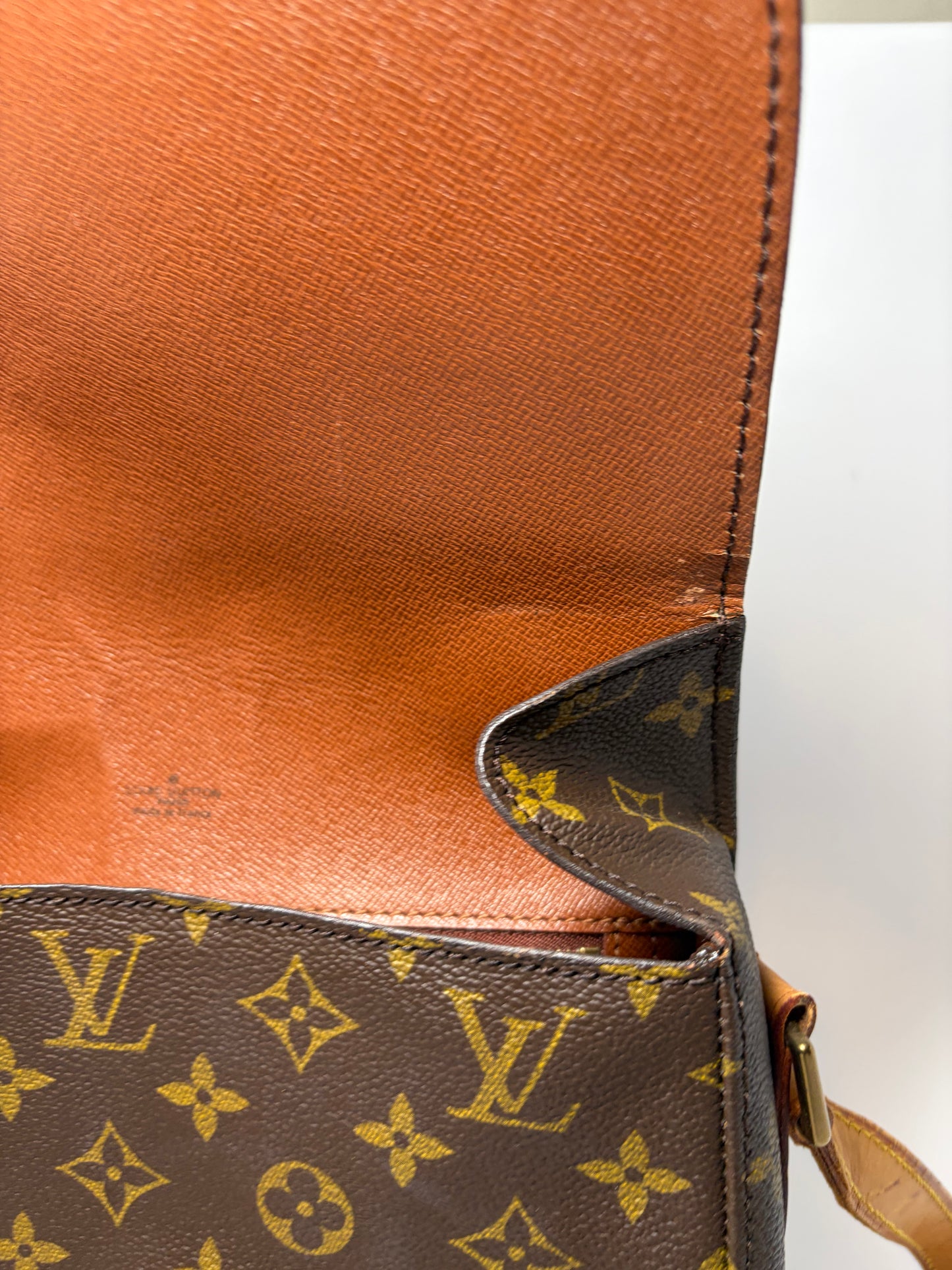 Louis Vuitton Saint Cloud GM Monogram Crossbody
