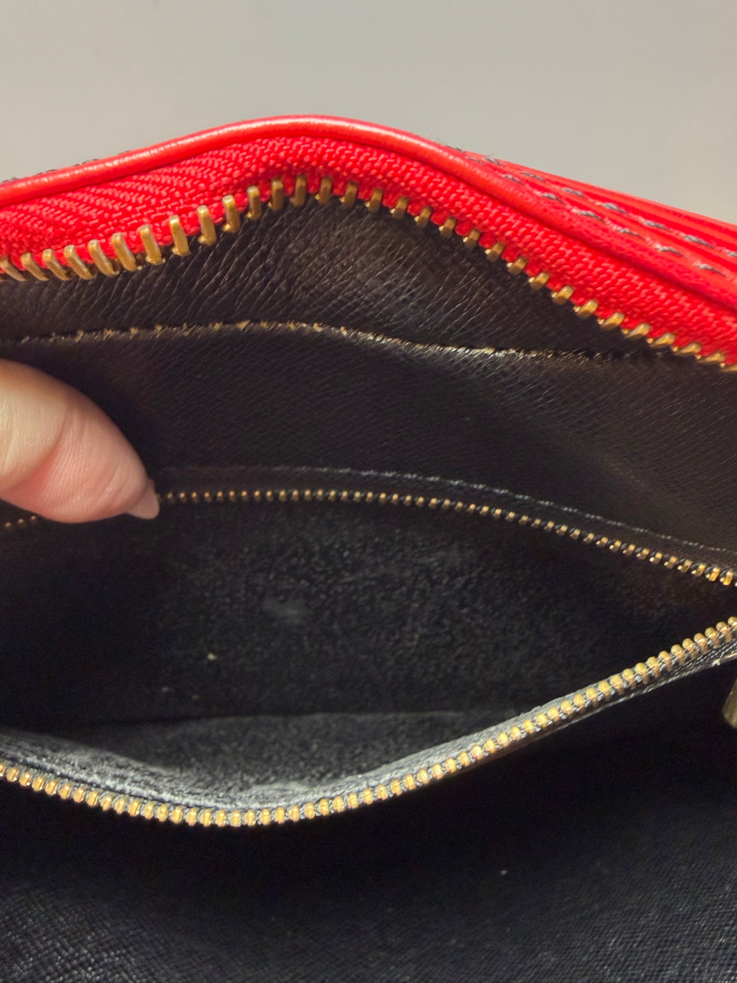 Louis Vuitton Trocadero 27 Red Epi Leather Crossbody