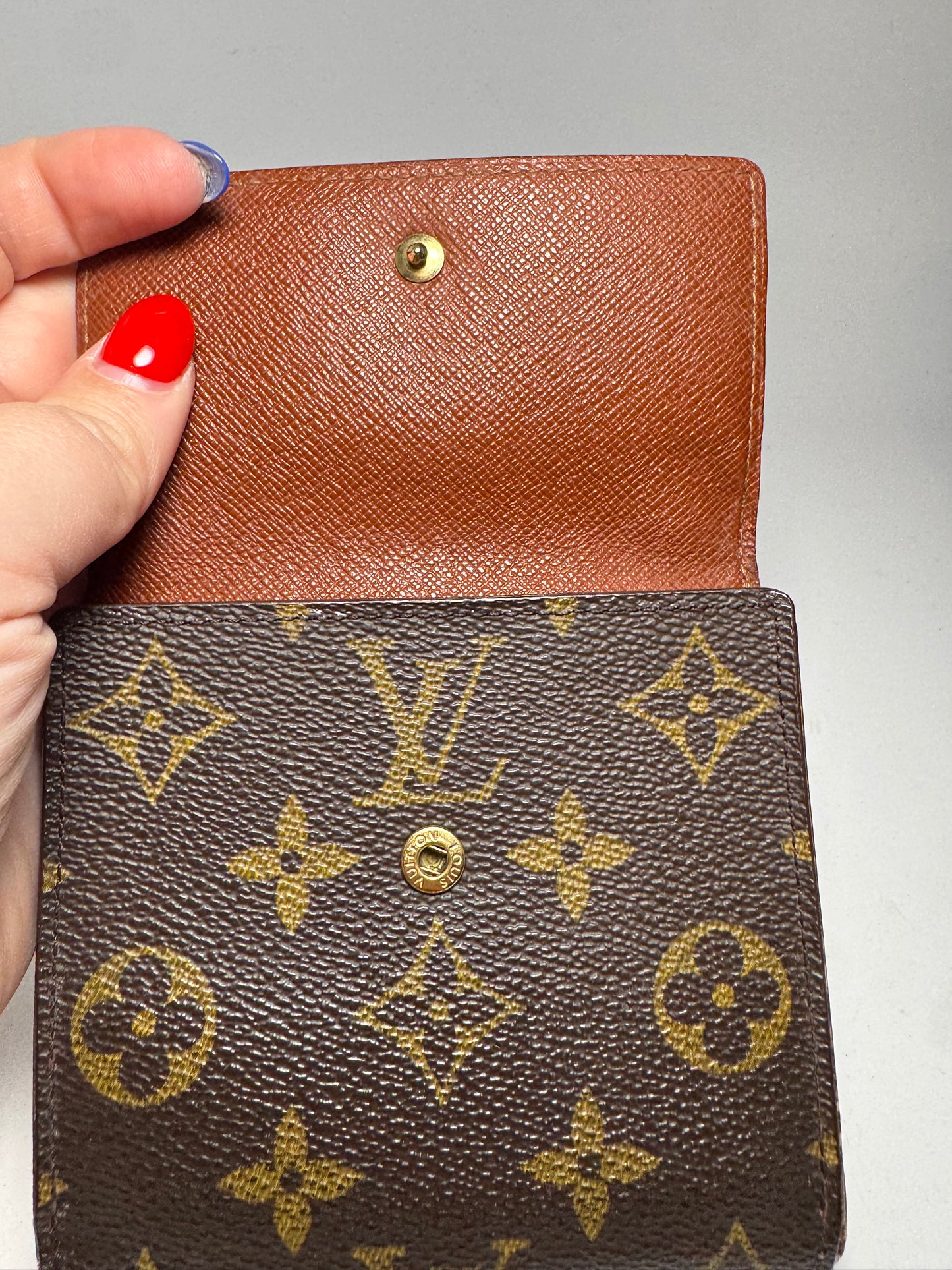 Louis Vuitton Elise Monogram Trifold Wallet