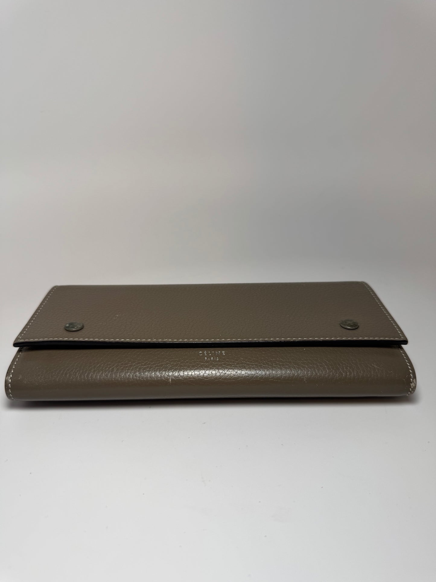Celine Large Flap Multifunction Wallet Grey Grained Leather Luxury Made In Italy