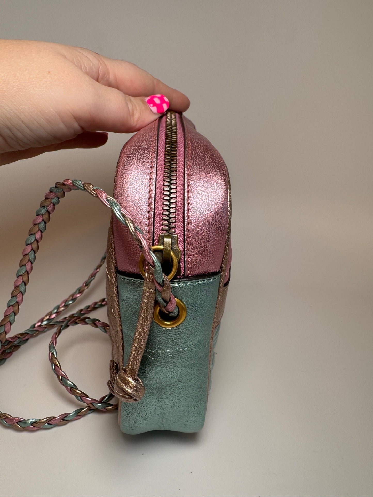Gucci Trapuntata Bag Pink & Blue Limited Edition Metallic Leather Crossbody EUC