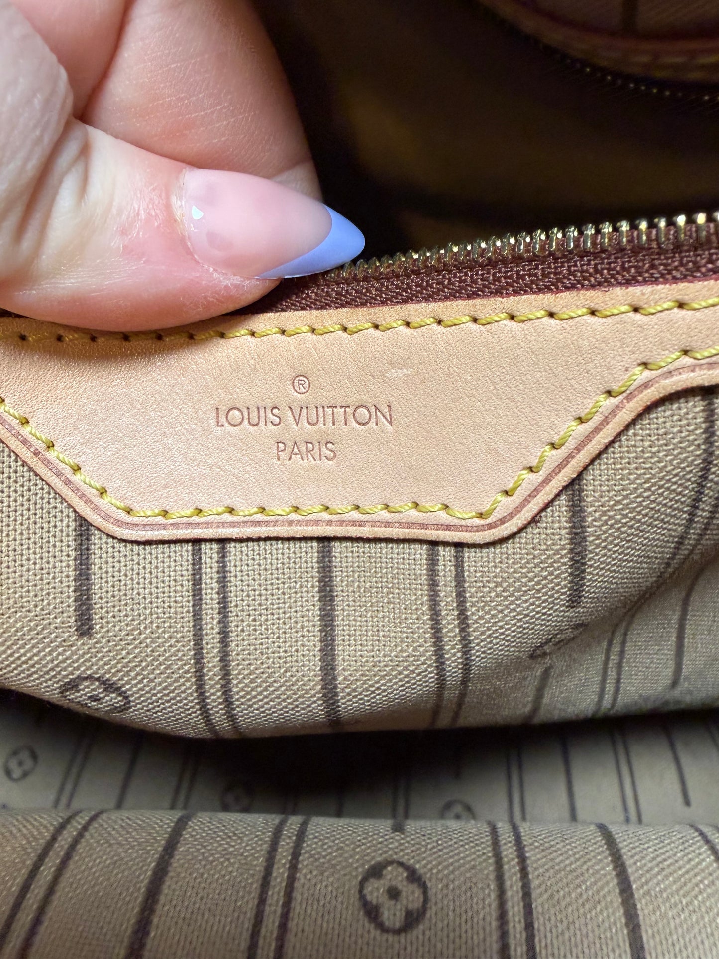 Louis Vuitton Delightful PM Monogram Shoulder Bag w/Certificate of Authenticity