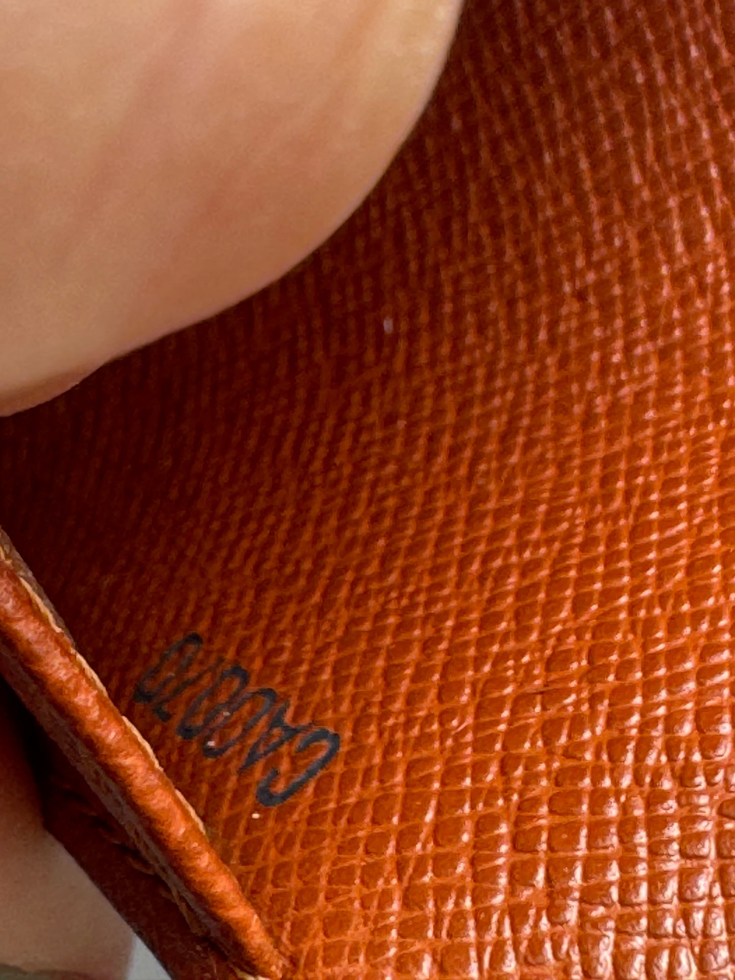 Louis Vuitton Agenda PM Monogram Passport Holder/Agenda Planner- July 2000