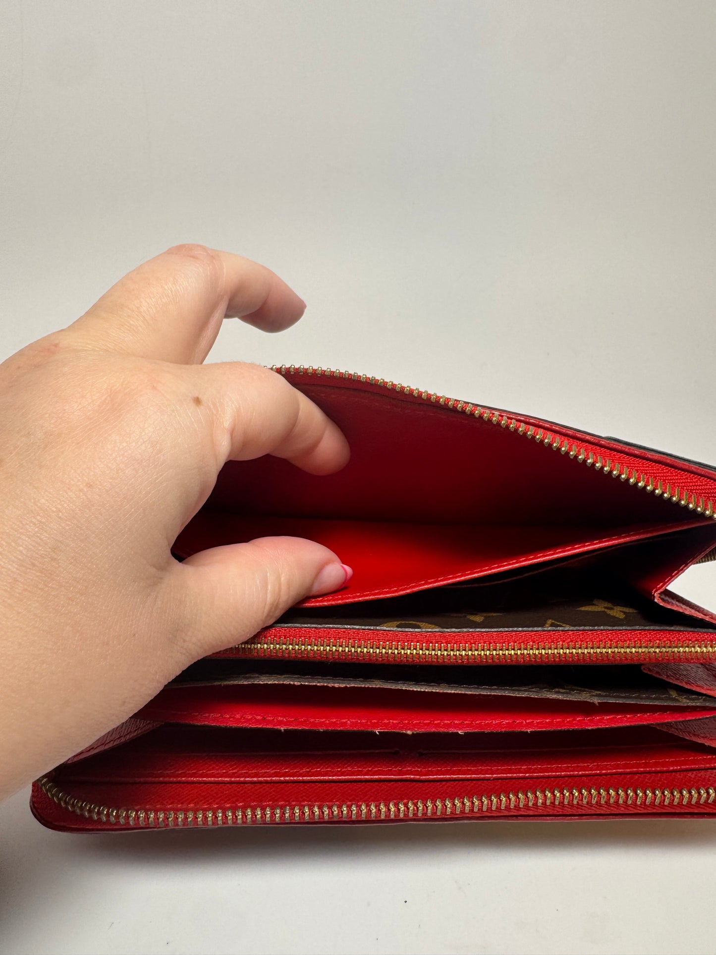 Louis Vuitton Retiro Zippy Wallet in Cerise Red Monogram