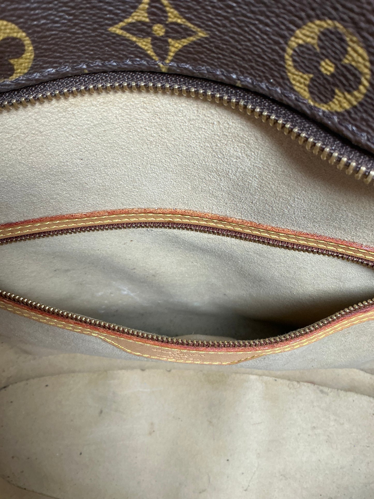 Louis Vuitton Babylone Monogram Tote