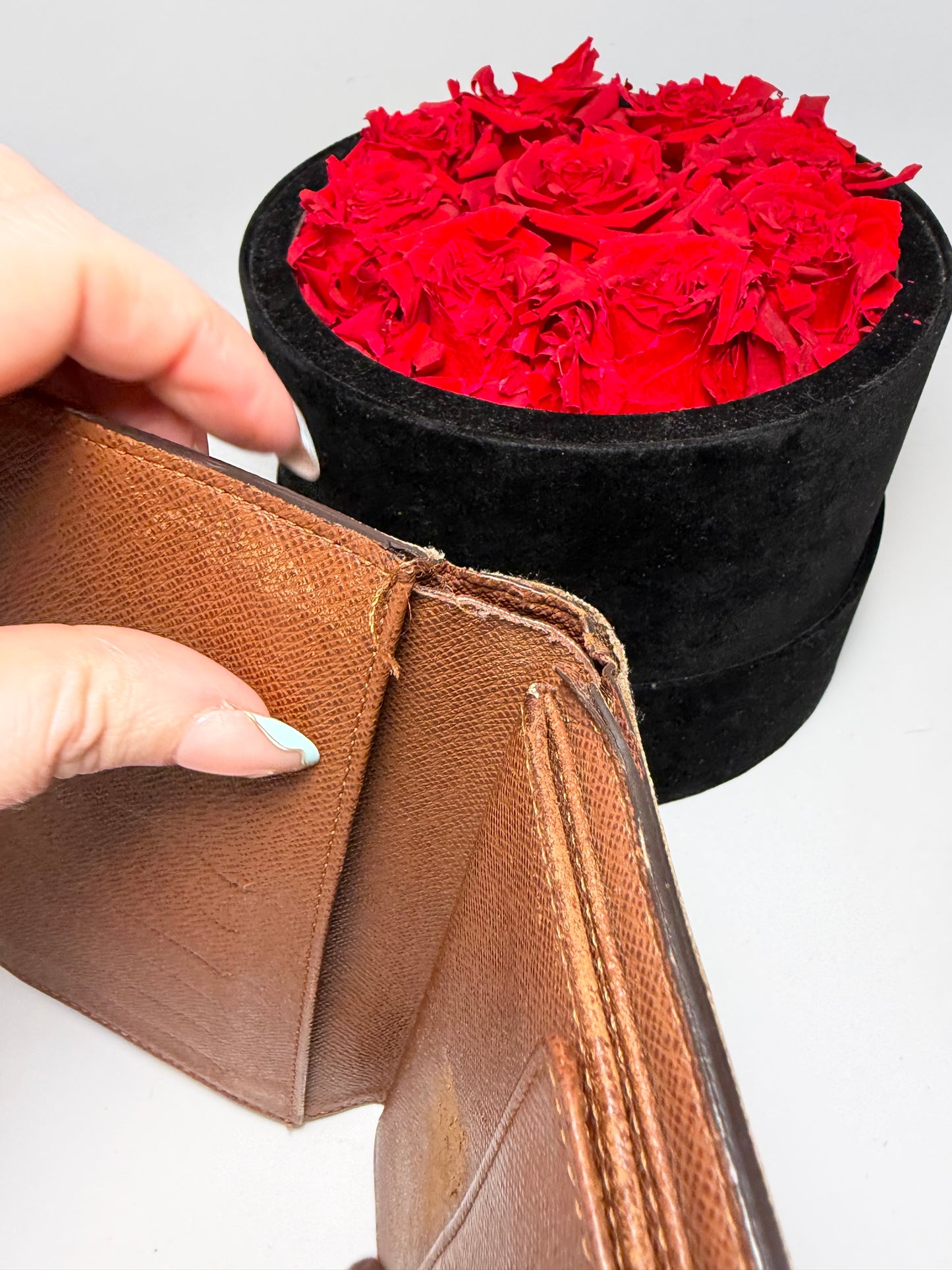 Louis Vuitton Porte Tressor Etui Papier Monogram Trifold Wallet