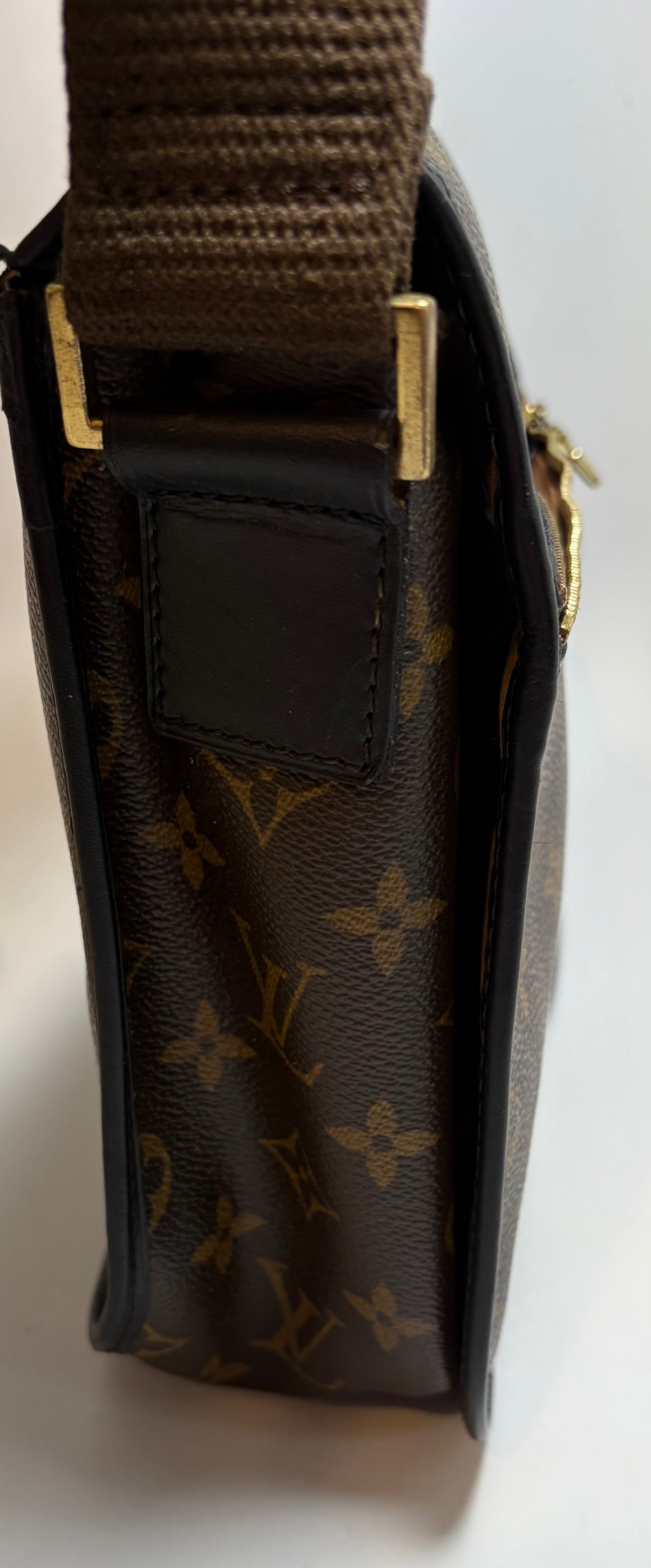 Louis Vuitton Bosphore PM Messenger Bag Macassar Monogram