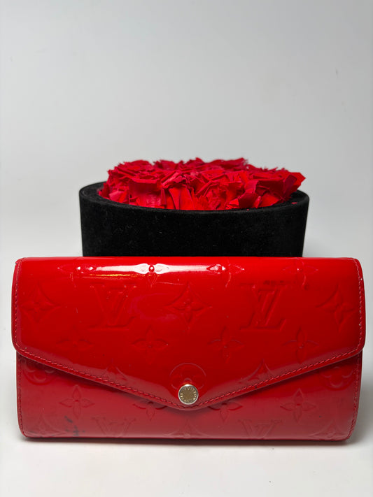 Louis Vuitton Cherry Red Vernis Leather Sarah Wallet