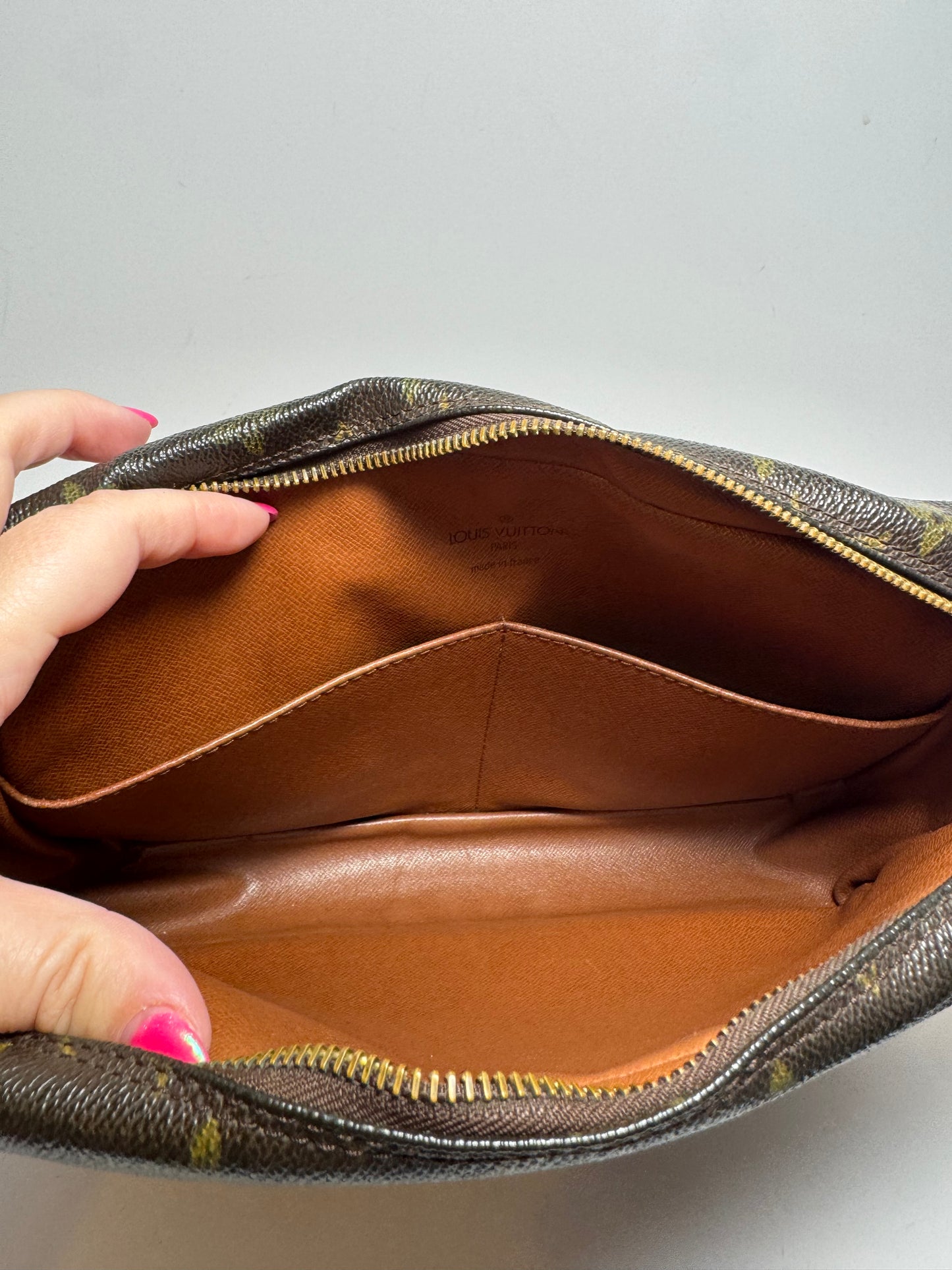 Louis Vuitton Compiegne 28 Clutch/Pouch/Toiletry Bag in Monogram