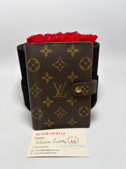 Louis Vuitton Agenda PM Monogram/Passport Holder