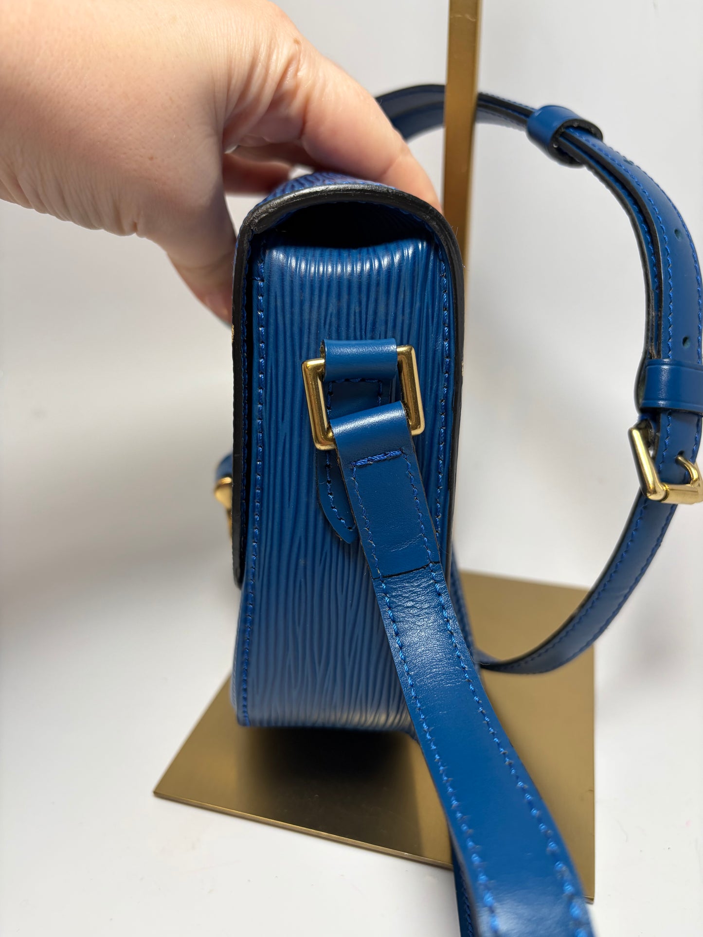 Louis Vuitton Royal Blue Epi Leather Mini Saint Cloud Crossbody