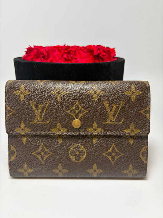 Louis Vuitton Porte Tressor Etui Papier Passport Wallet Monogram