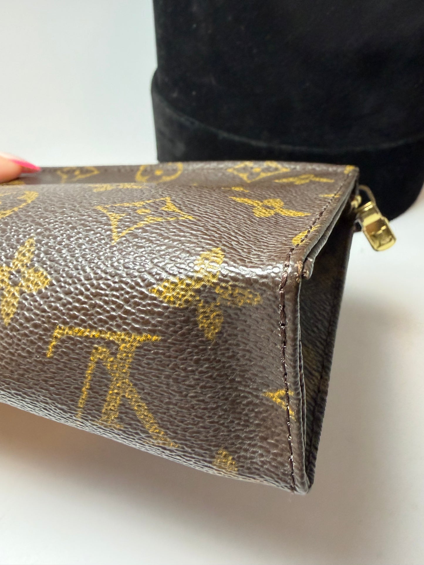 Louis Vuitton Toiletry 15 Pouch Monogram
