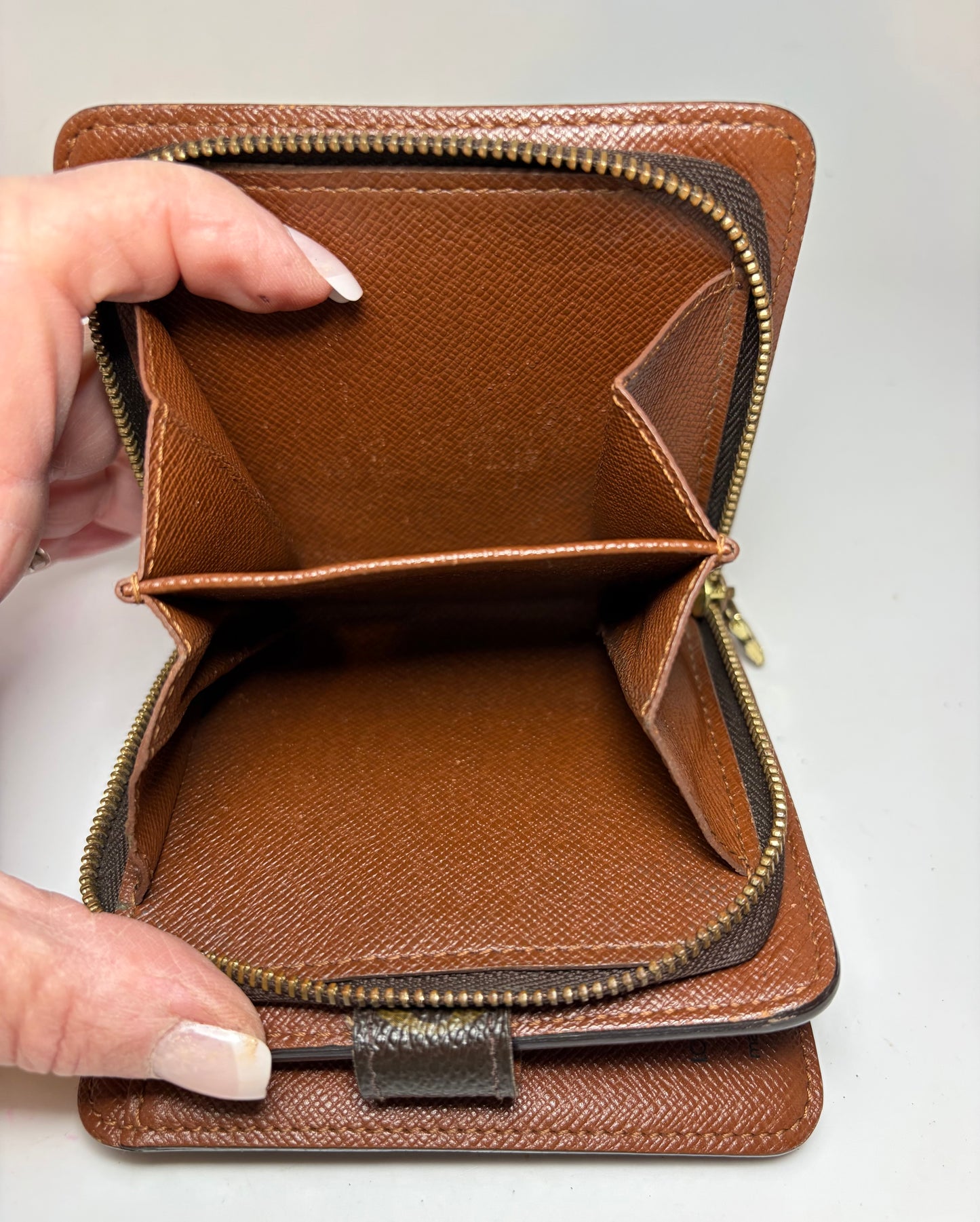 Louis Vuitton Compact Zippy Wallet Monogram