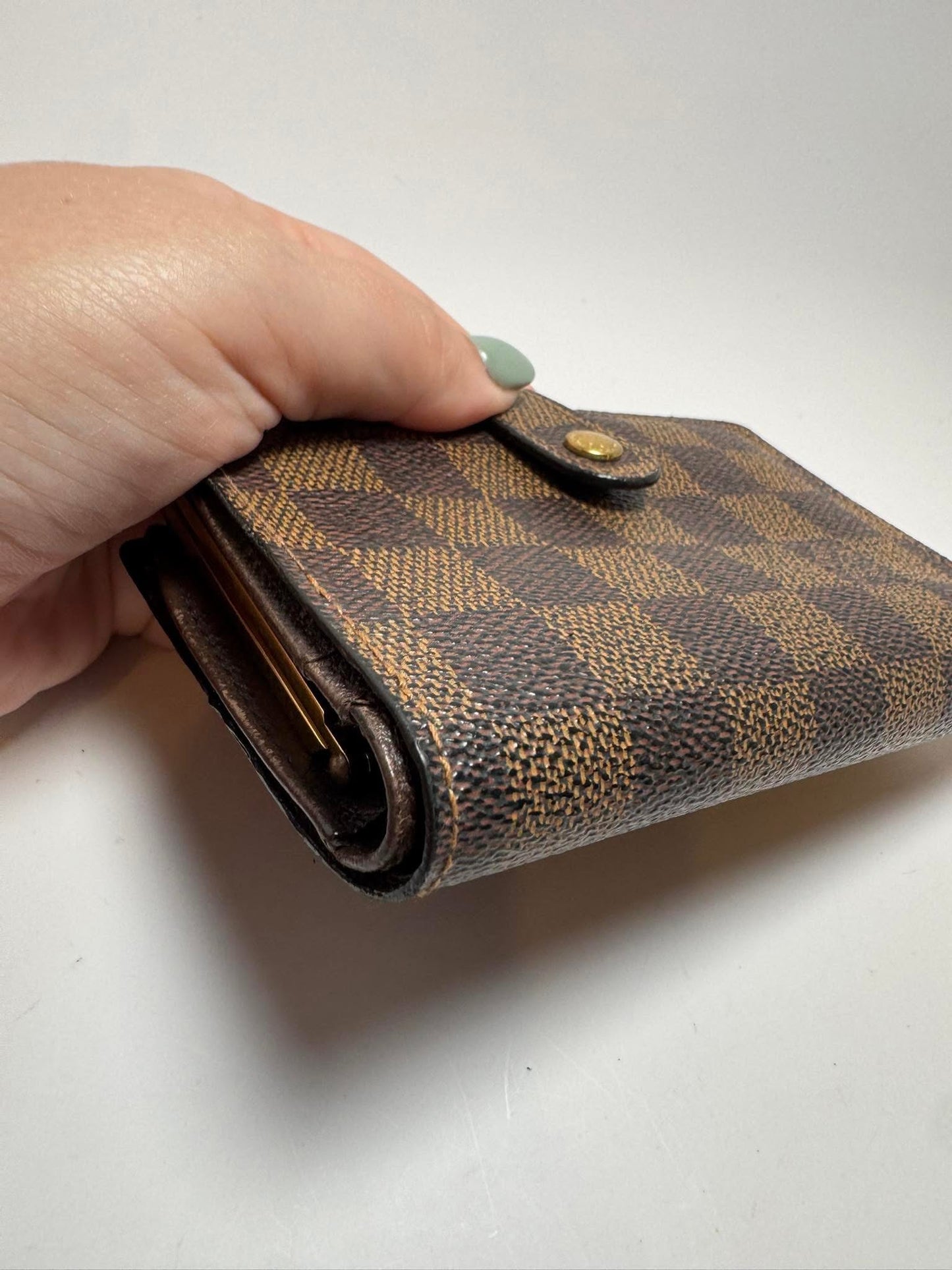 Louis Vuitton Damier Ebene Portefeuille Vinnois Bifold Kiss Lock Wallet