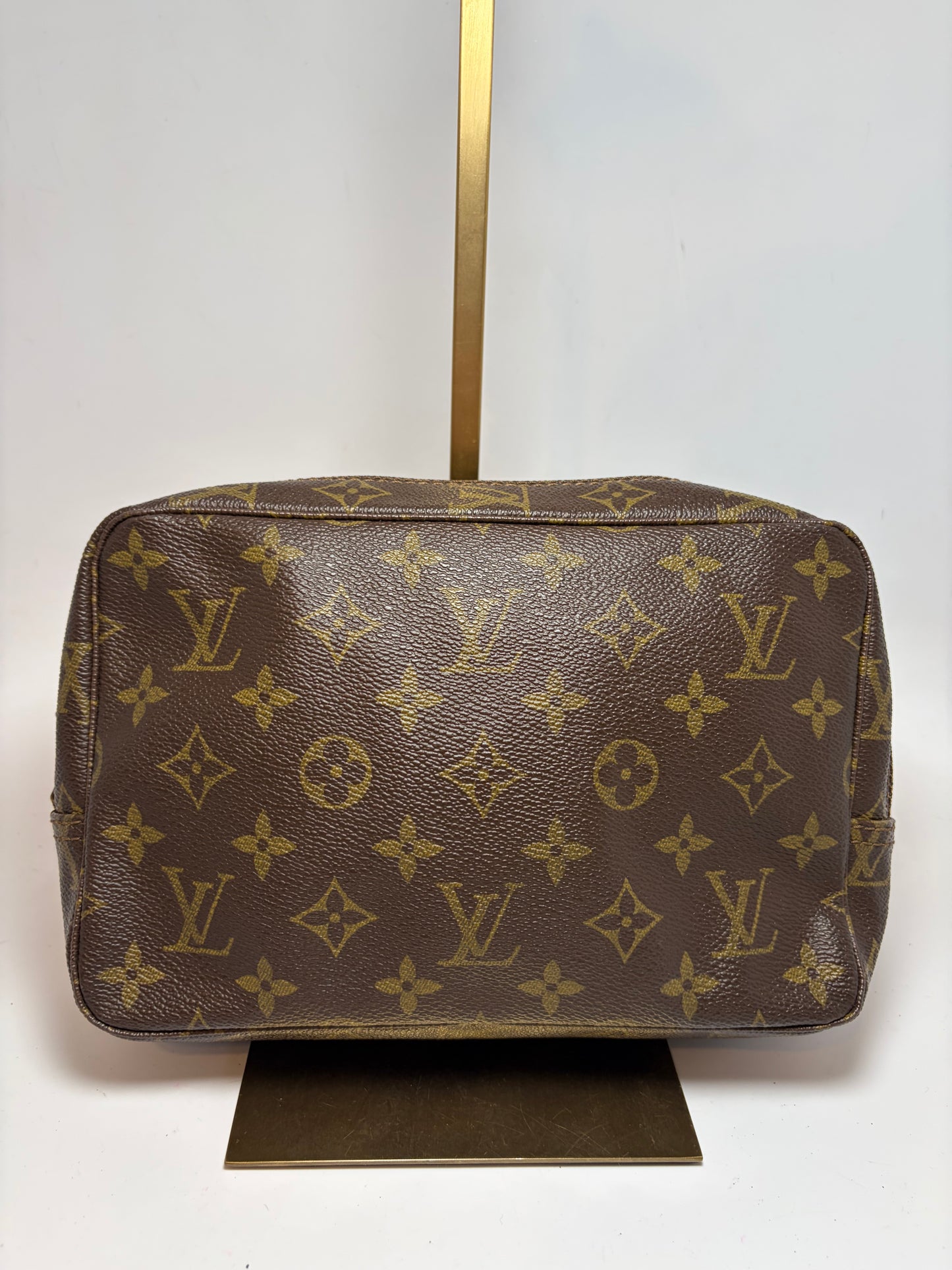 Louis Vuitton Trousse 23 Monogram Toiletry Bag/Makeup Pouch