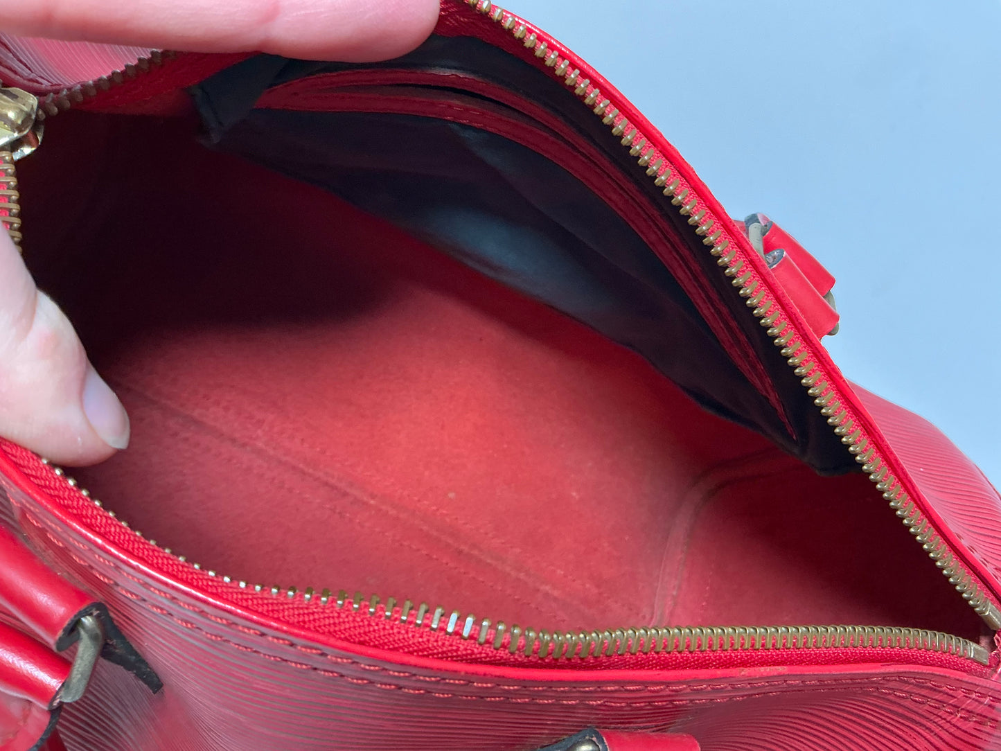 Louis Vuitton Speedy 25 Red Epi Leather