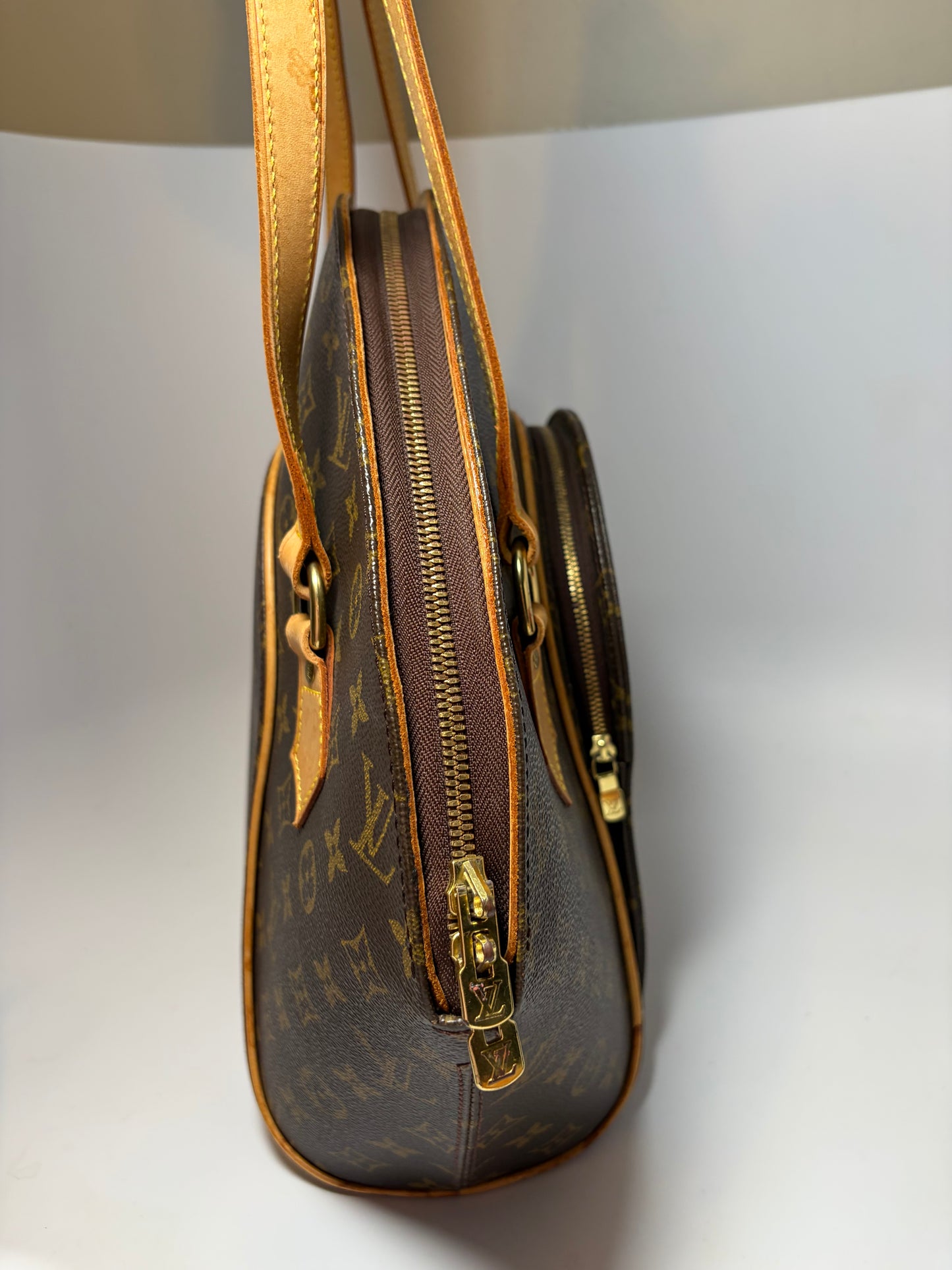Louis Vuitton Ellipse GM Monogram Shoulder Bag, Made in France April 1998