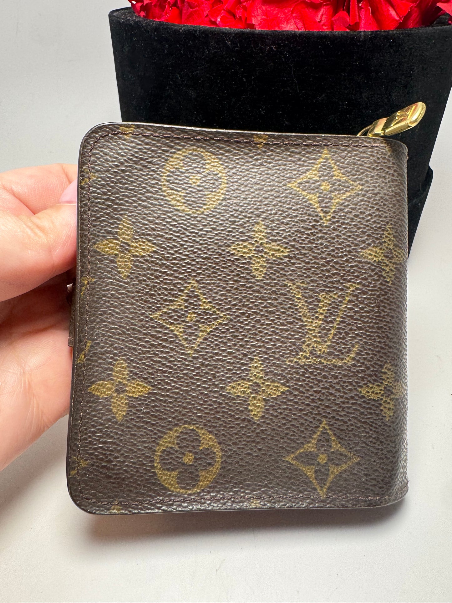 Louis Vuitton Zippy Compact Wallet Monogram