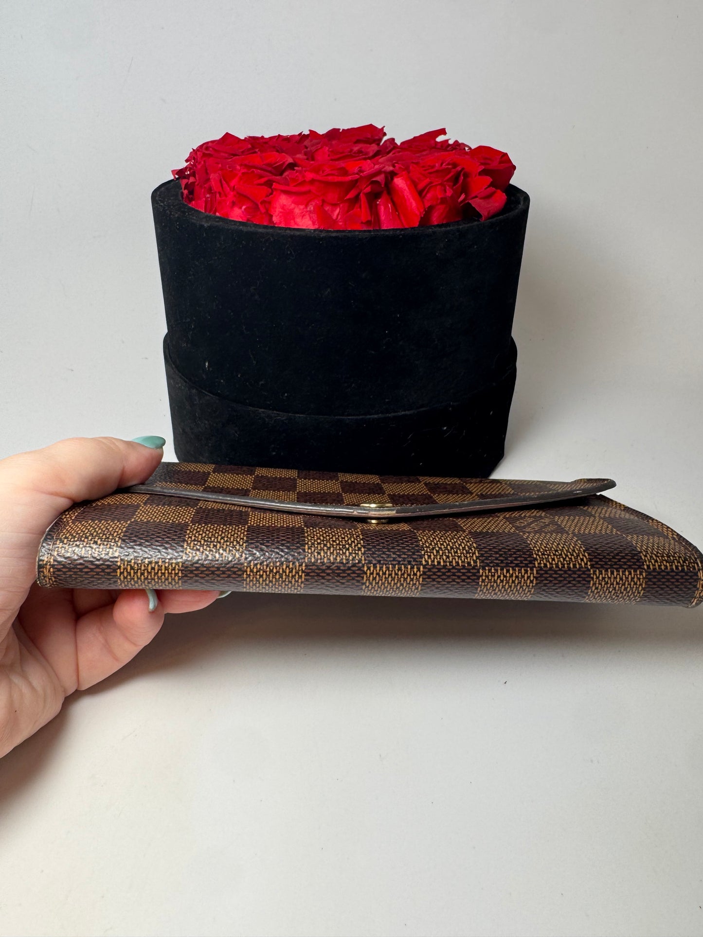 Louis Vuitton Damier Ebene Sarah Wallet w/Ballerine Pink Interior