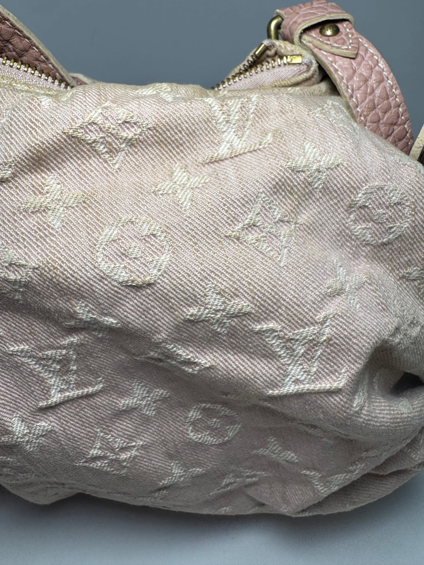 Louis Vuitton Rose Denim Monogram Slightly Shoulder Bag/Crossbody