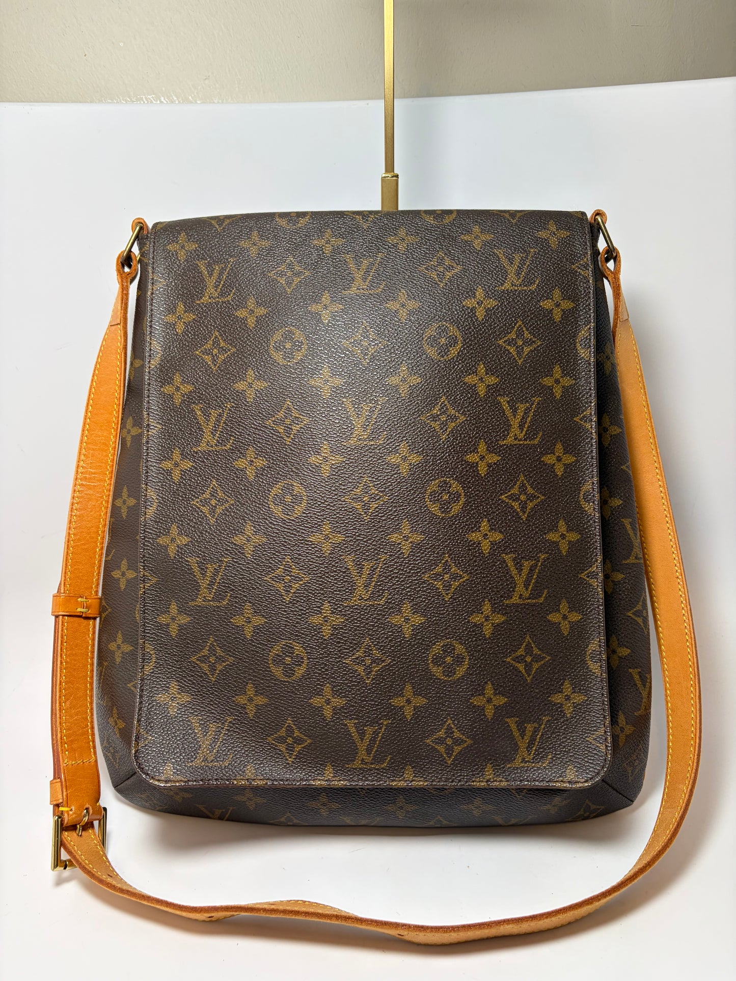 Louis Vuitton Musette Salsa GM Monogram Crossbody/Shoulder Bag
