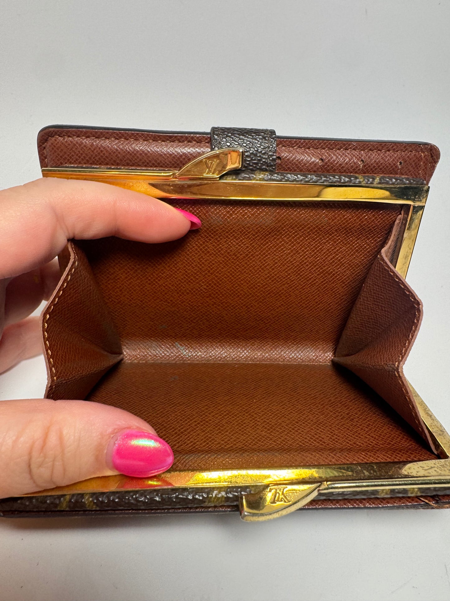 Louis Vuitton French Purse Kiss Lock Monogram Wallet-Fair Condition