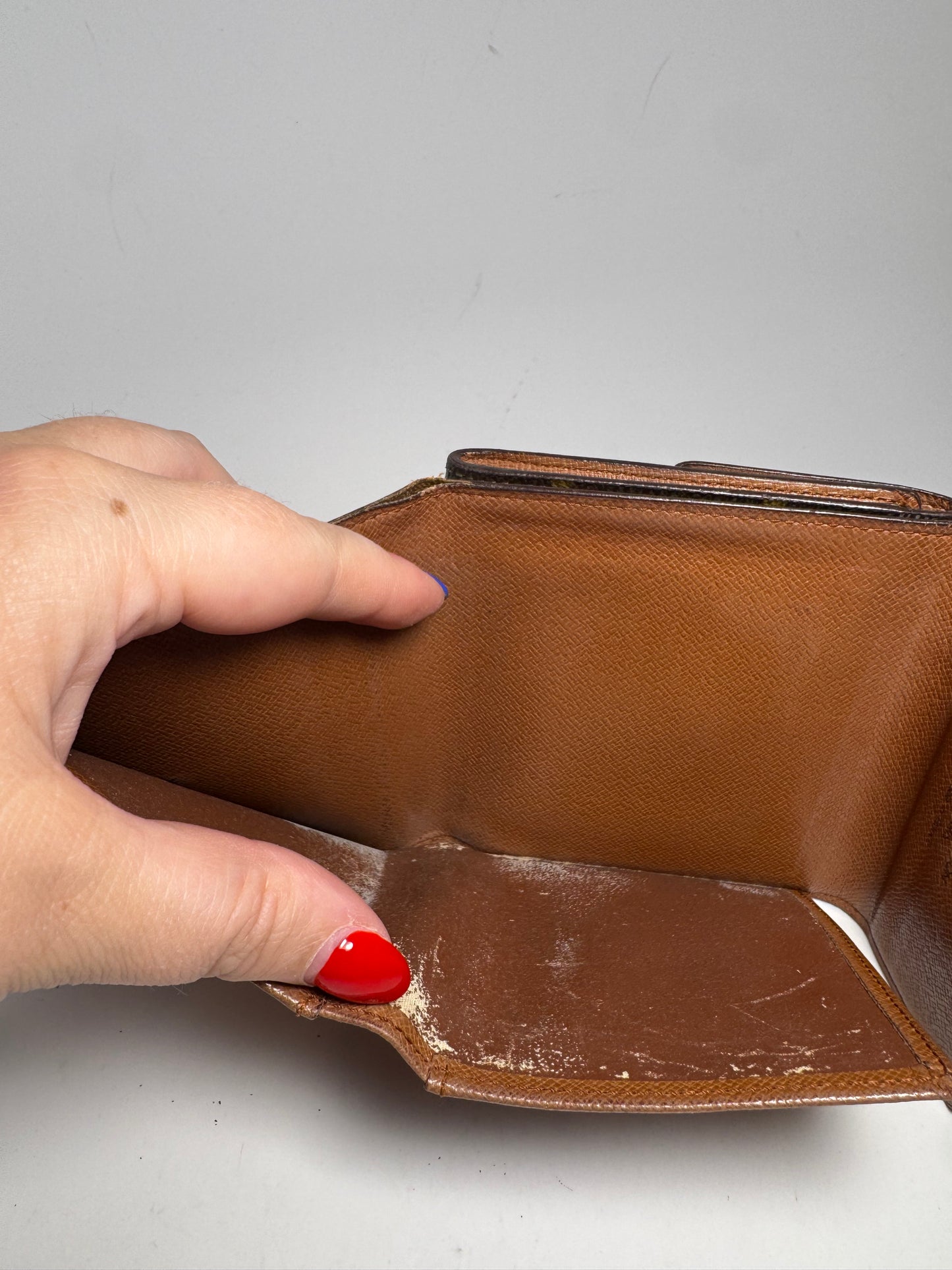 Louis Vuitton Elise Monogram Trifold Wallet