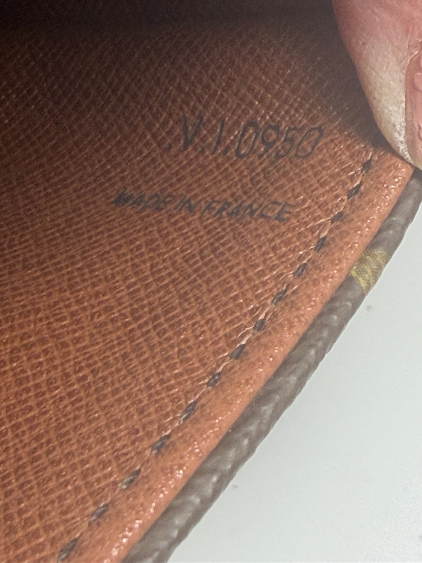 Louis Vuitton Chantilly GM Monogram Crossbody